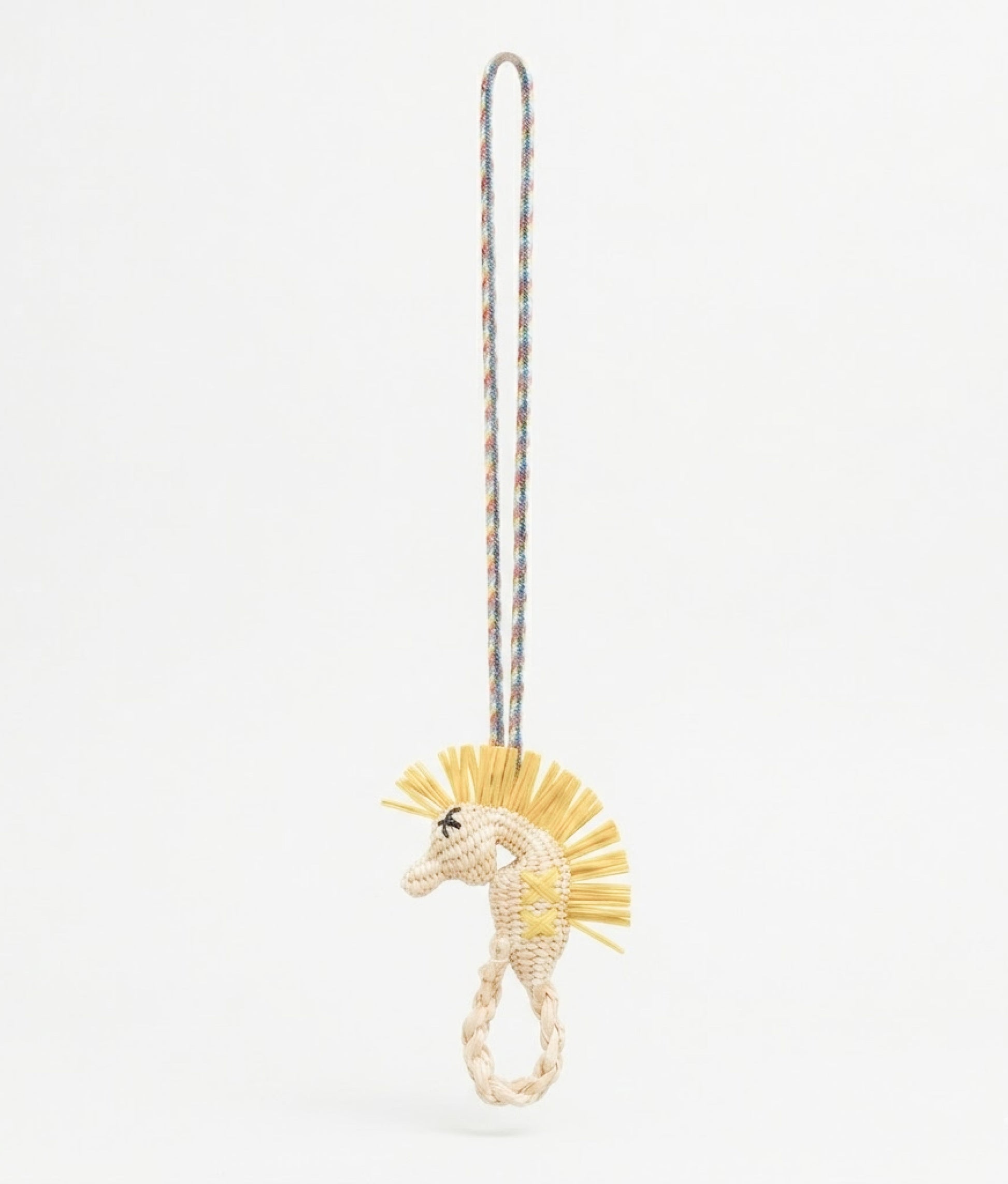 Seahorse Iraca Charm