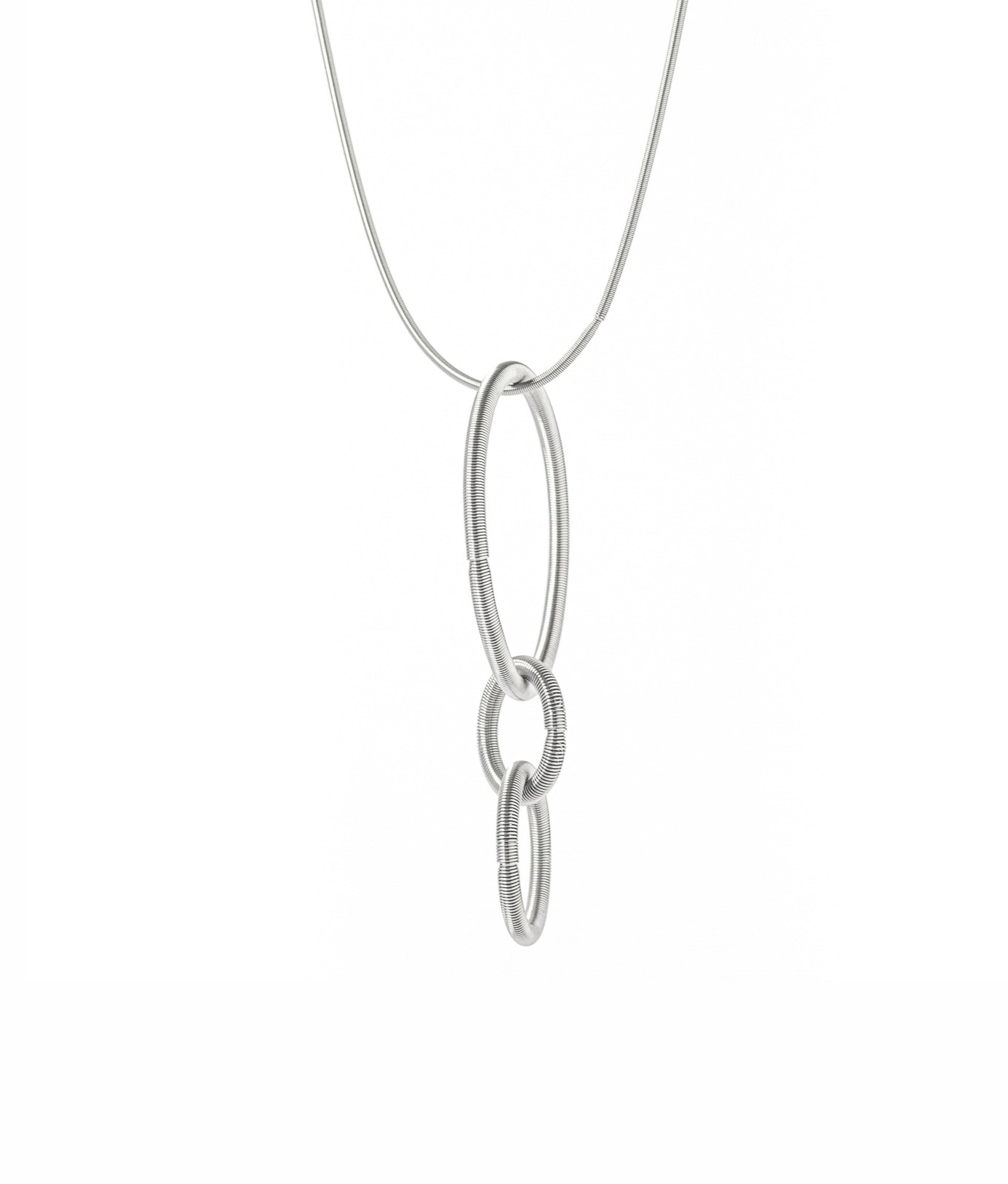 Oh Pendentif Necklace