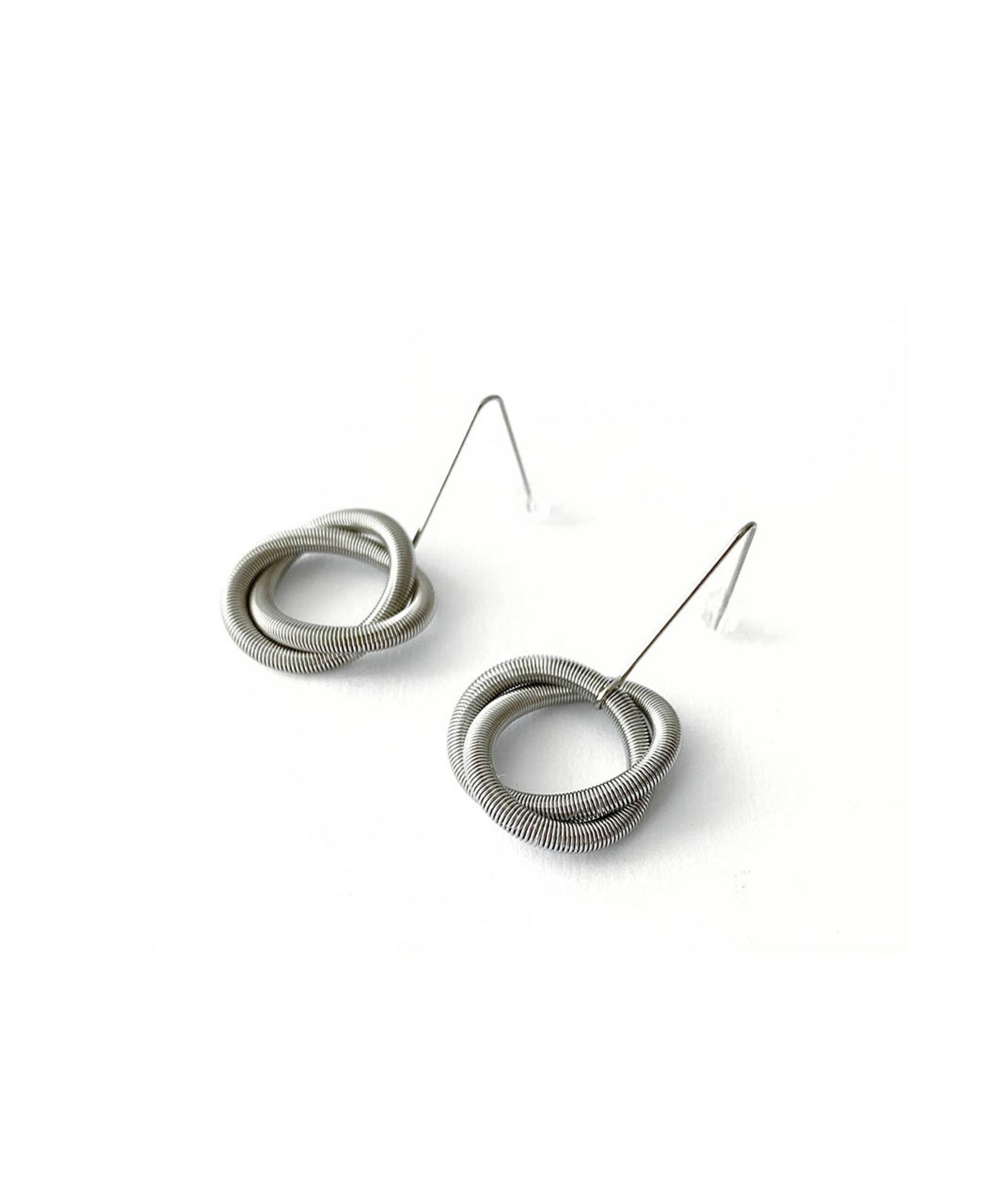 Oh Acier Boucles d'oreilles Tress Earrings