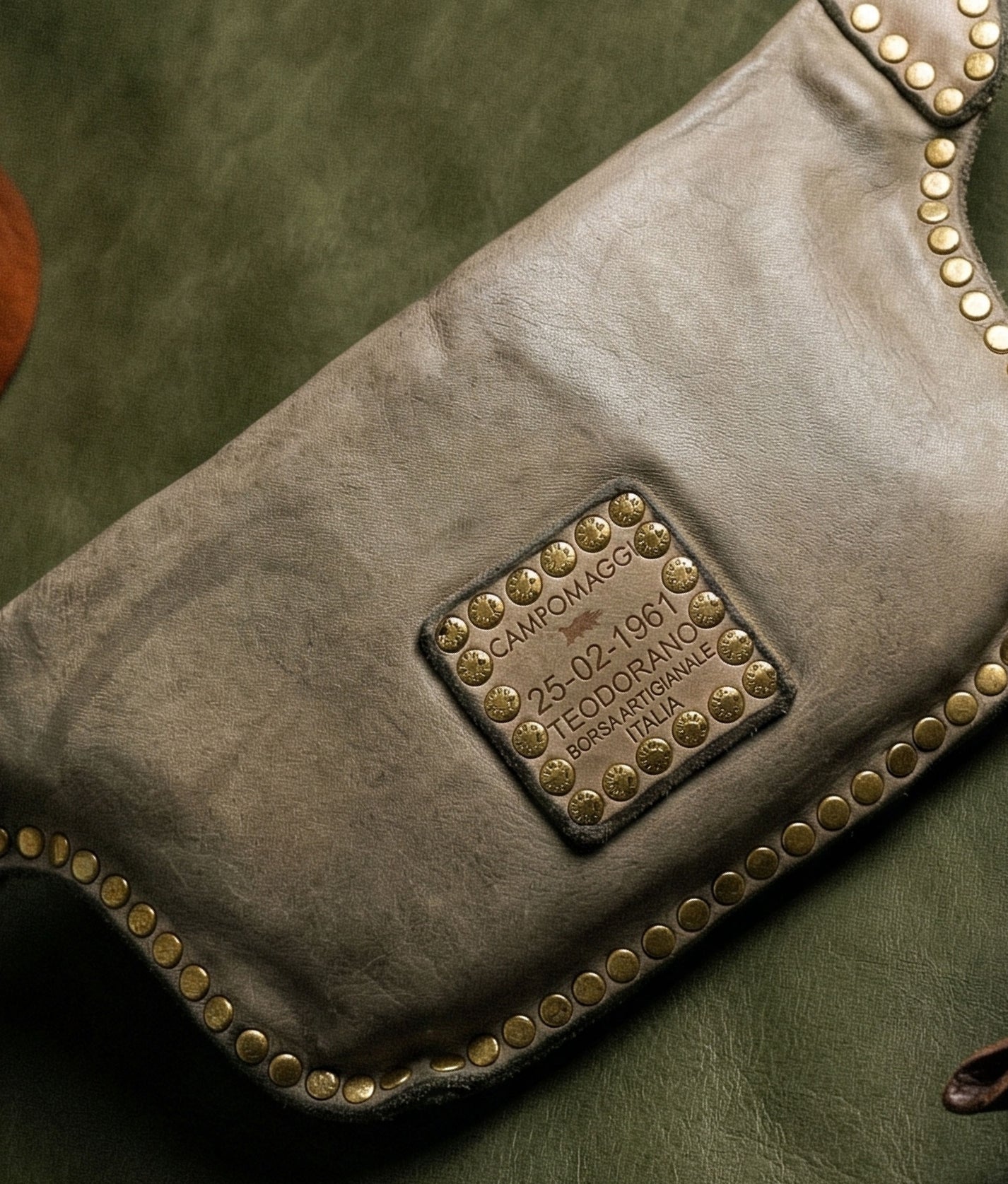 Lina Studs Waist Bag In Ice