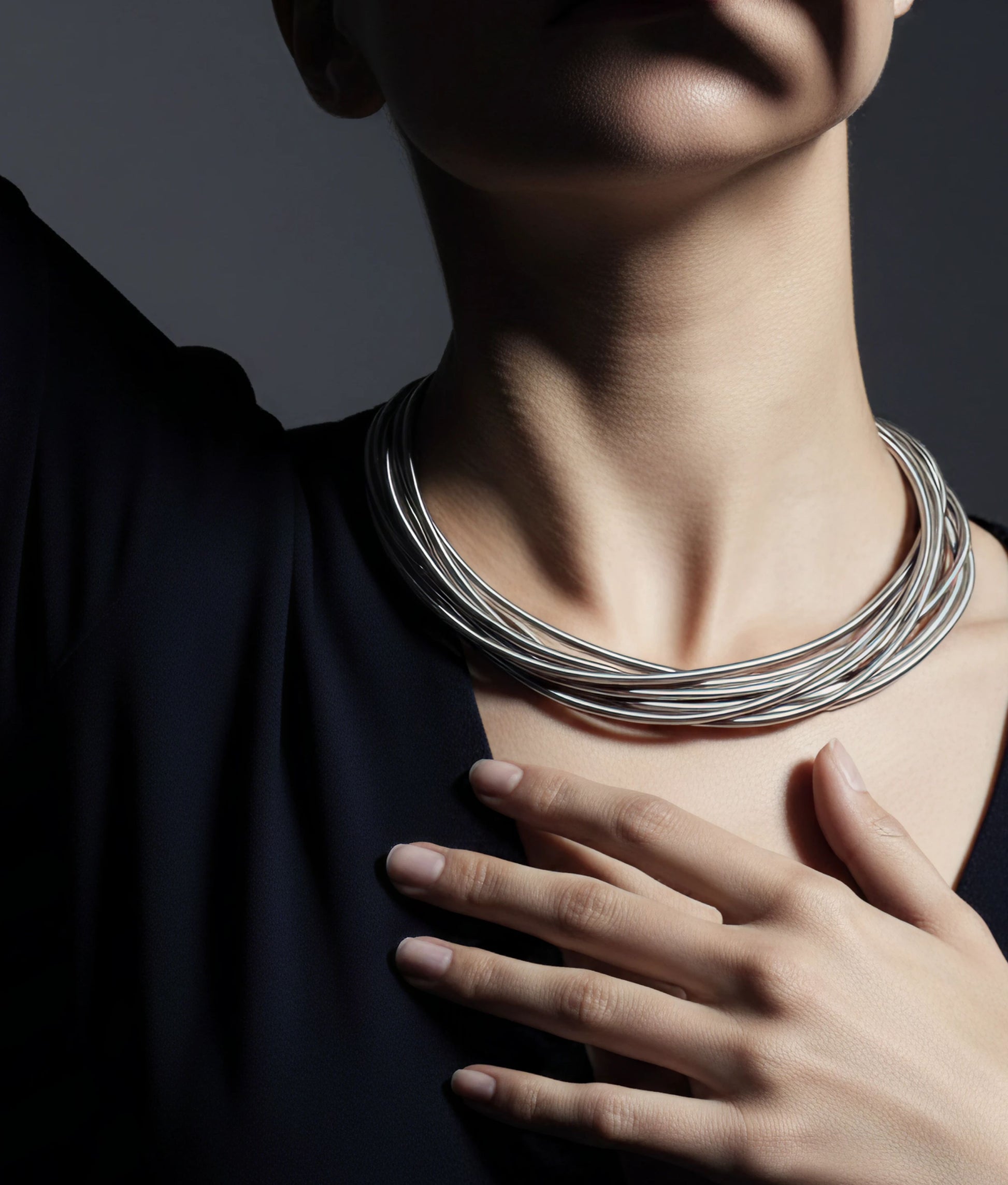 Twist Collier Short Necklace
