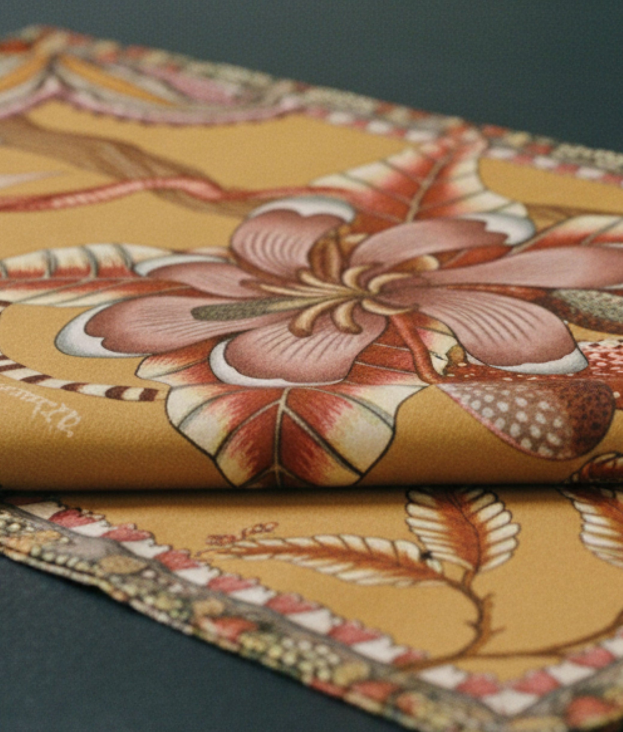 Pangolin Park Flame Table Runner