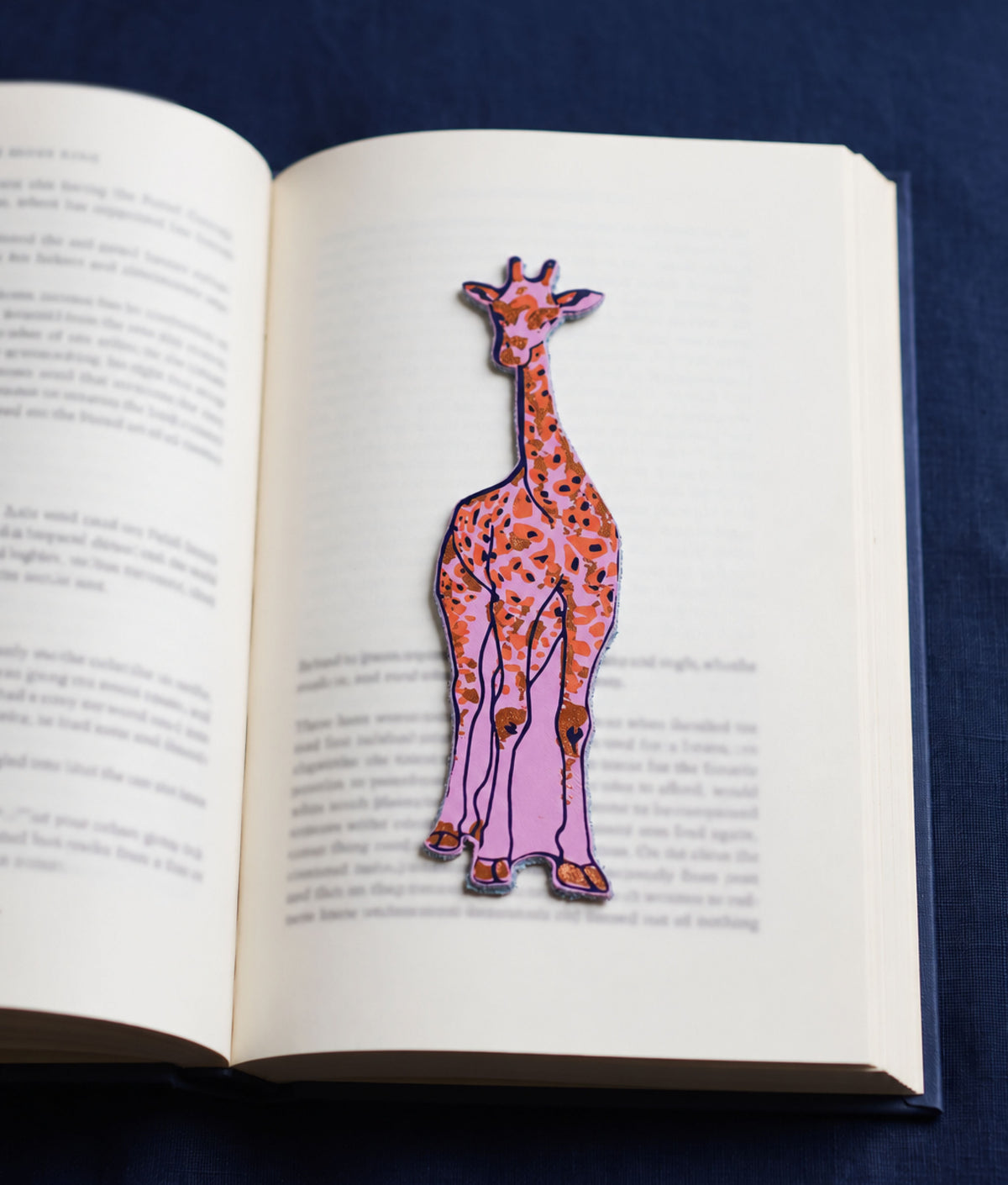 GIRAFFE Hot Pink Bookmark