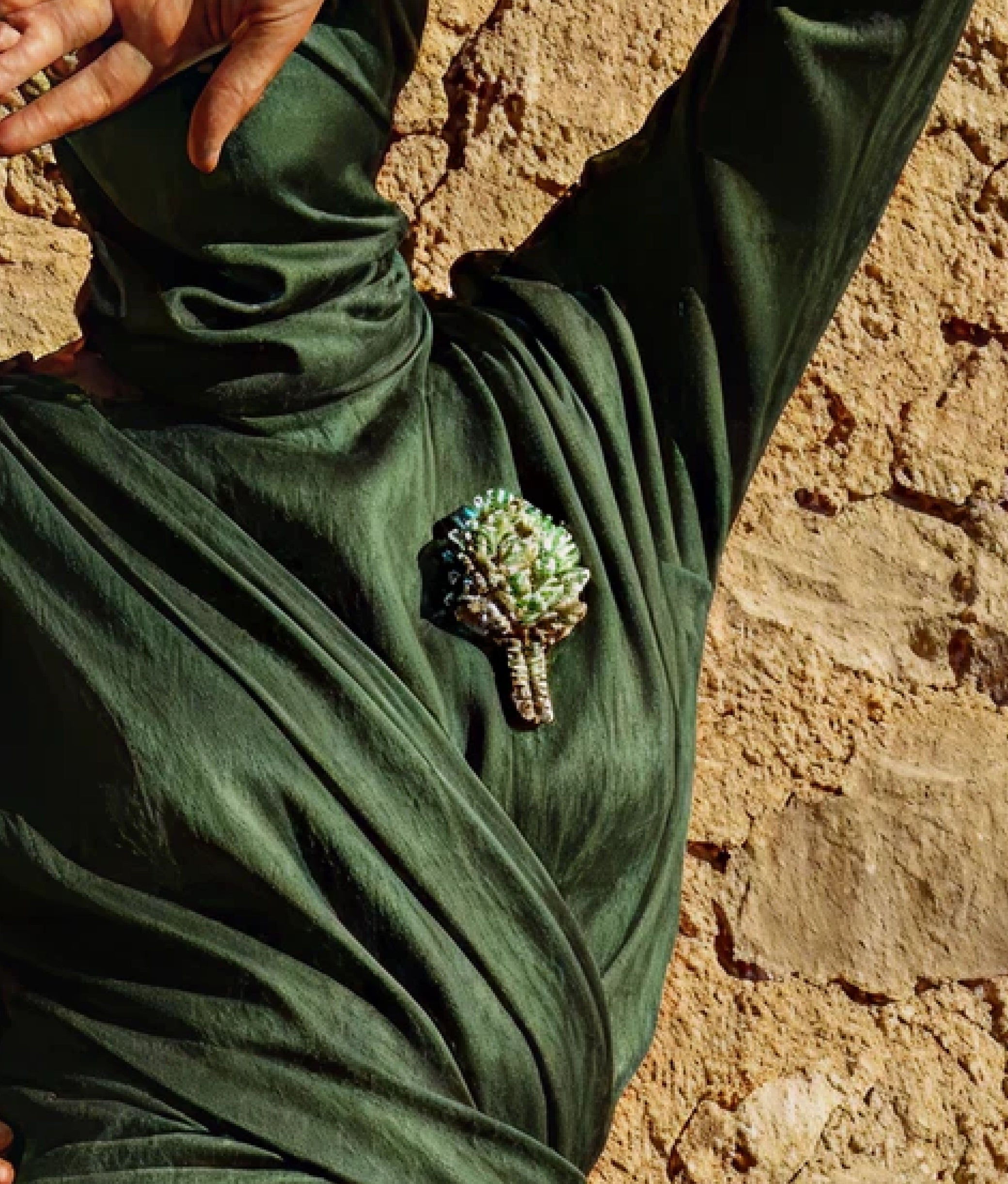 Chianti Artichoke Trovelore Brooch