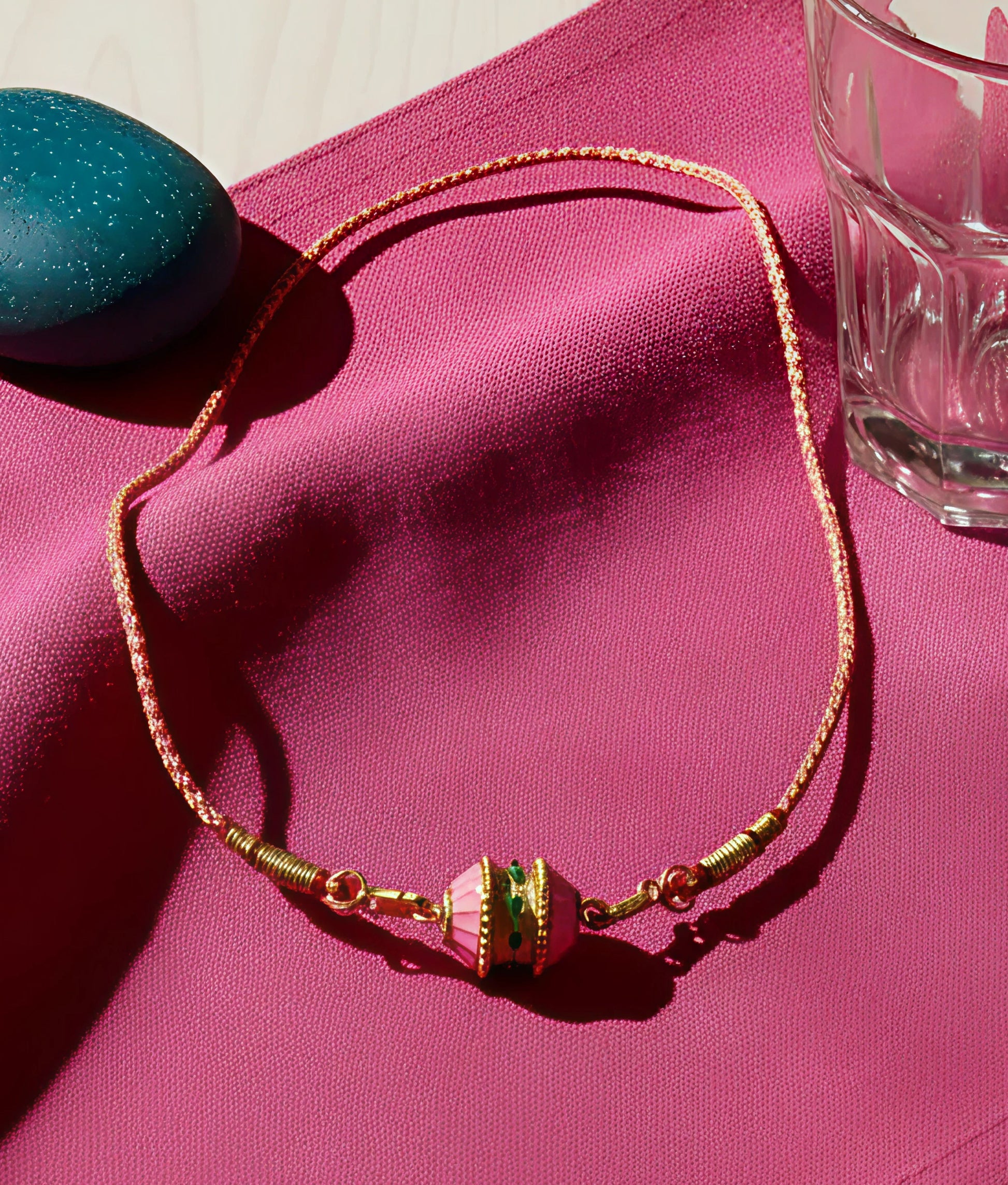 Big Talisman Fuchsia and Green necklace