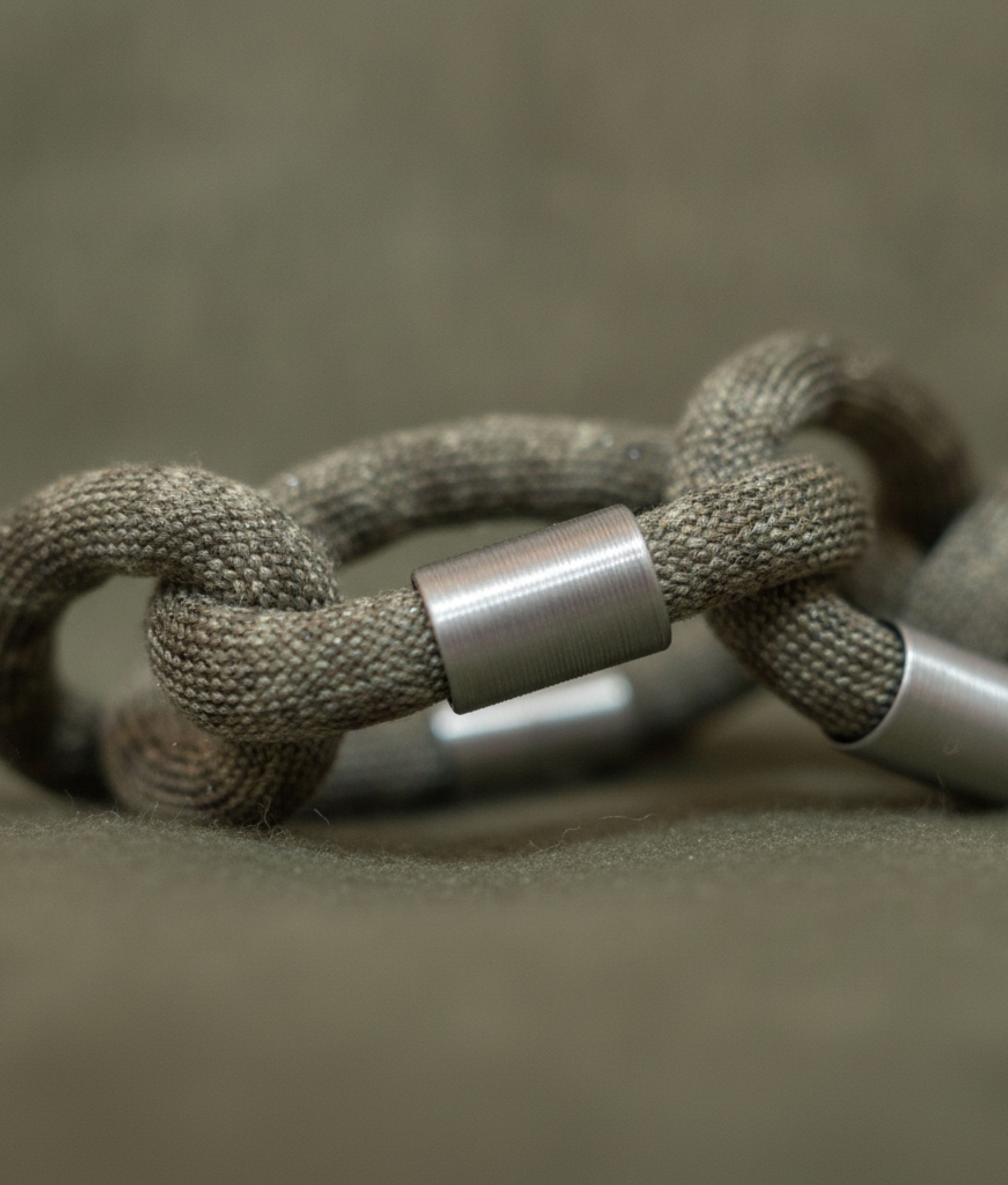 BOND METAL Bronze Bracelet