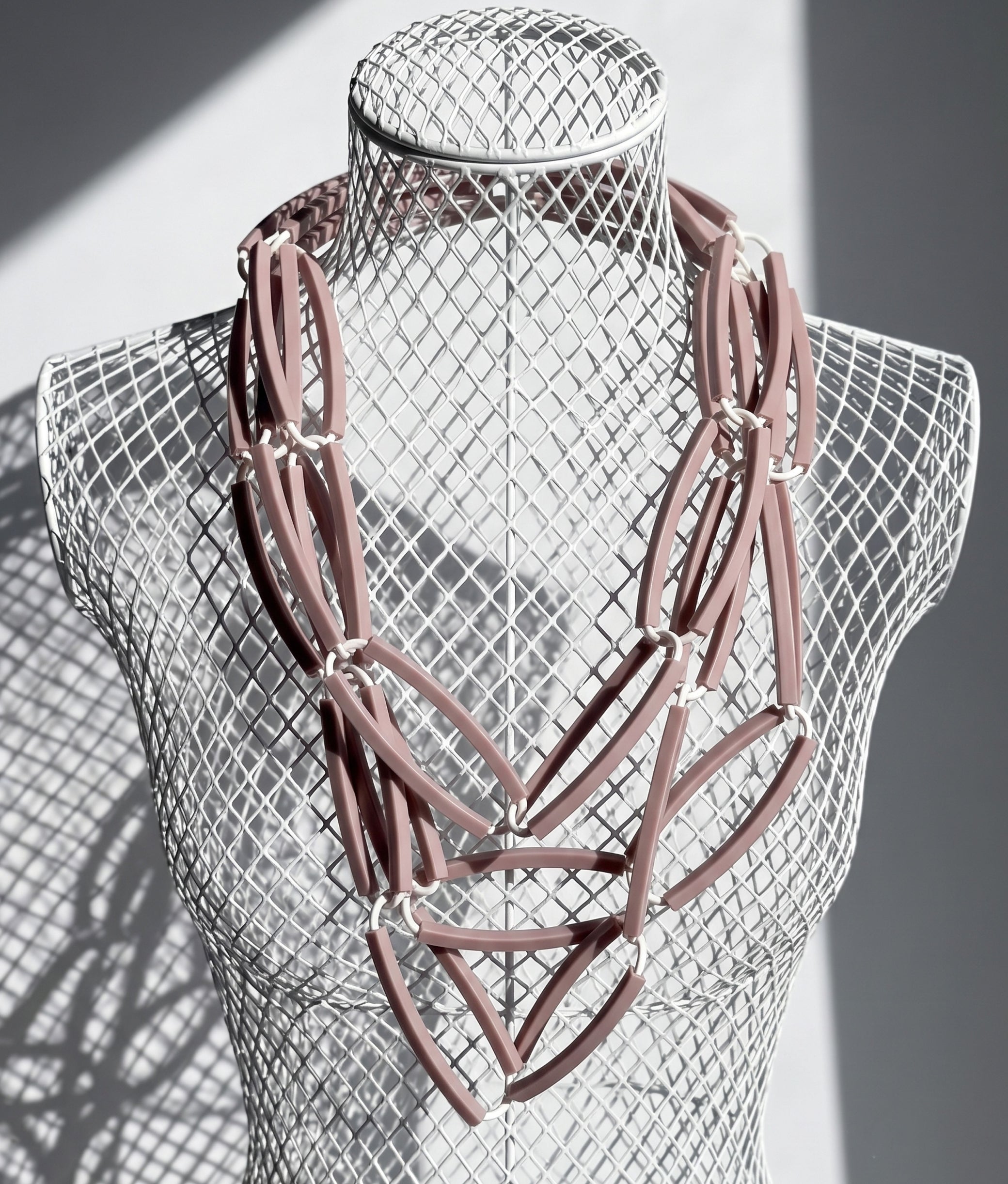 CATE SLIM Champagne Pastel Necklace