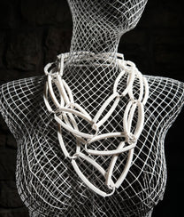 CATE SLIM White Necklace
