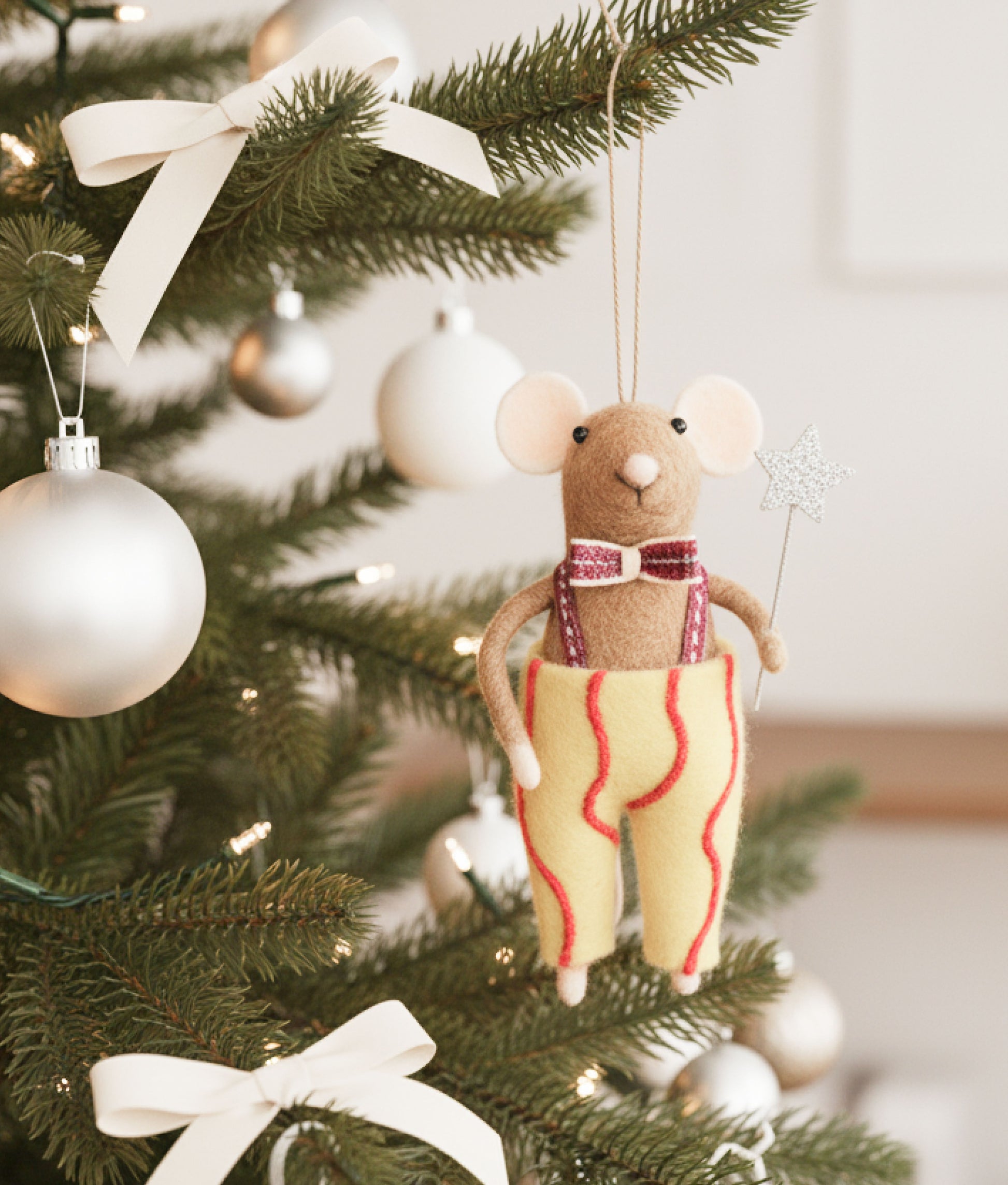 Xmas Mice Beige Bow Wand