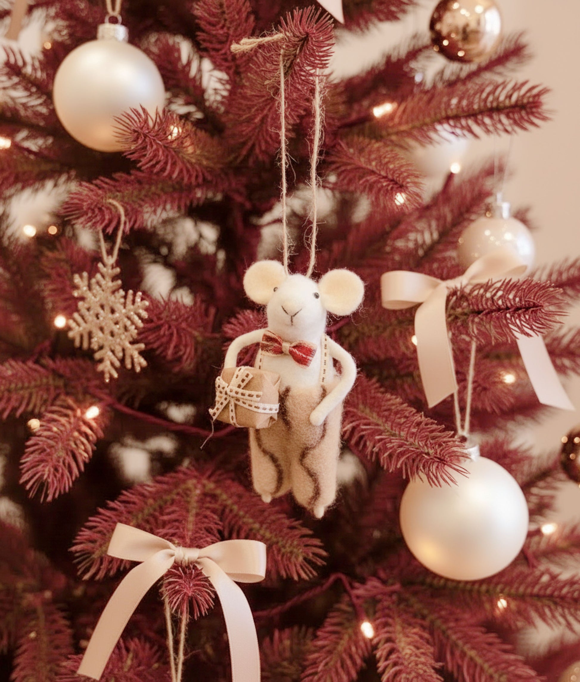 Xmas Mice White Bow Suspenders