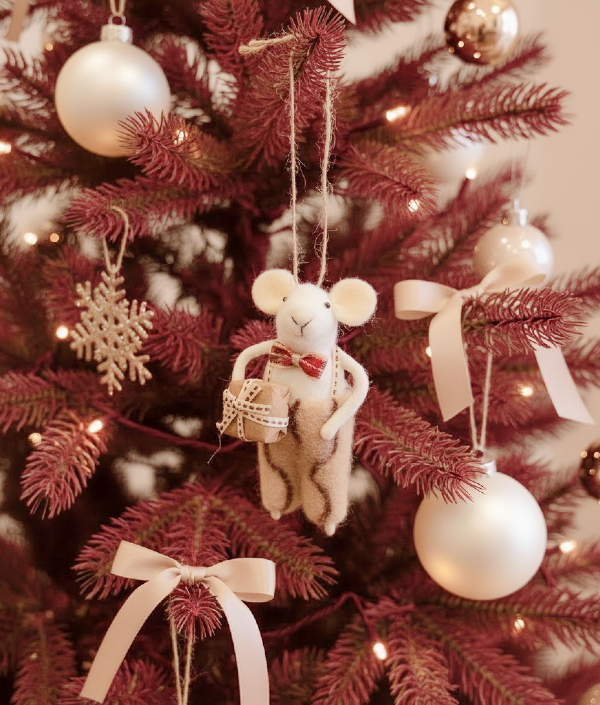 Xmas Mice White Bow Suspenders