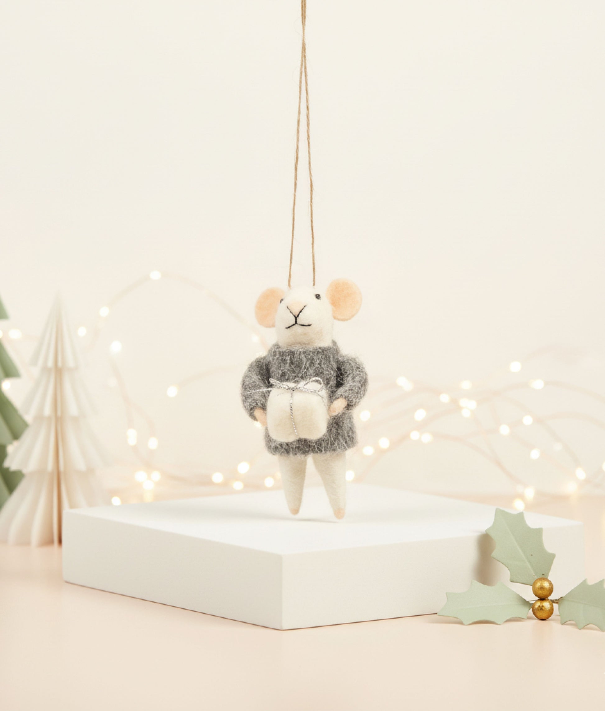 Xmas Mice White Grey Coat Present