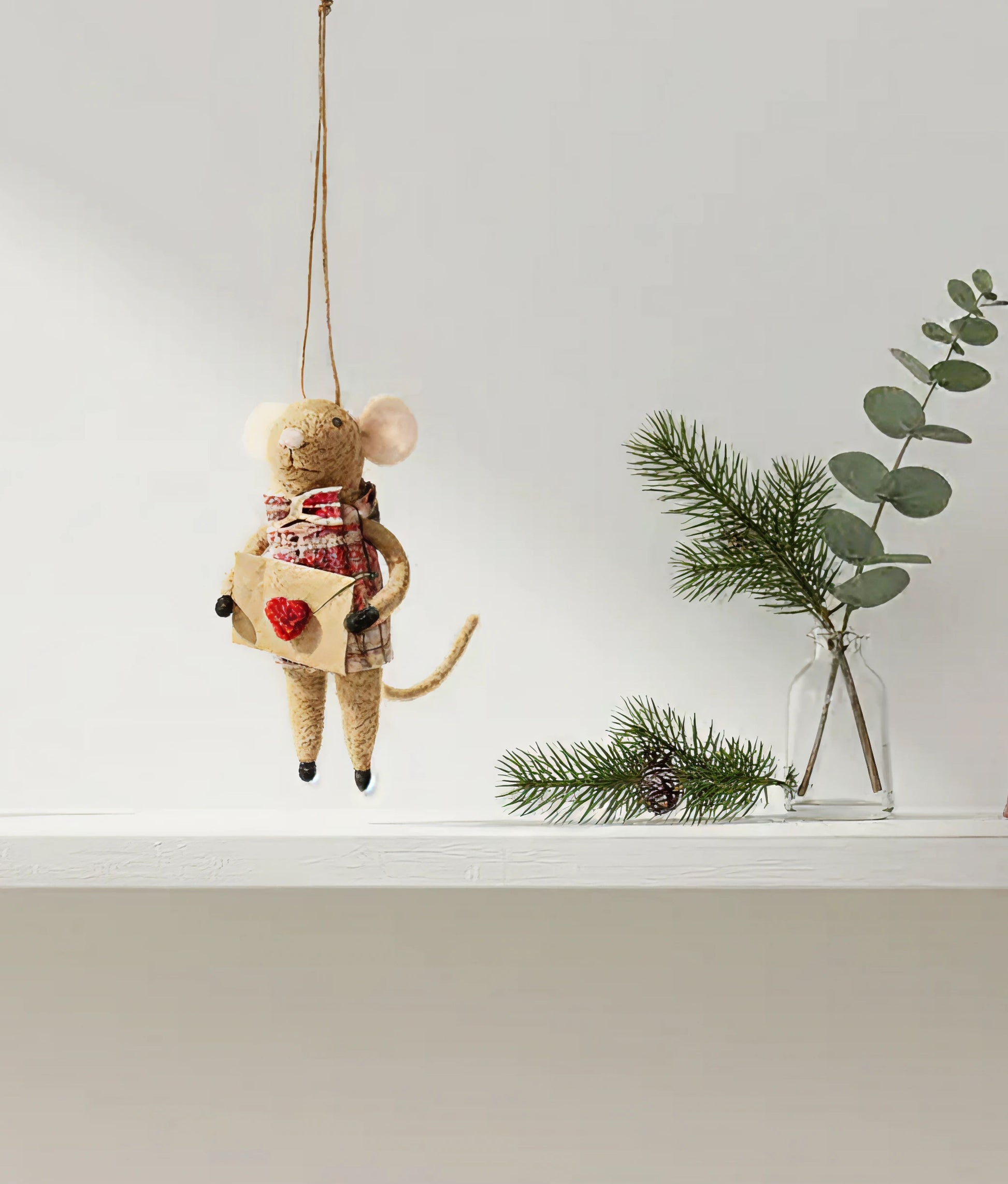 Xmas Mice Beige Letter Heart