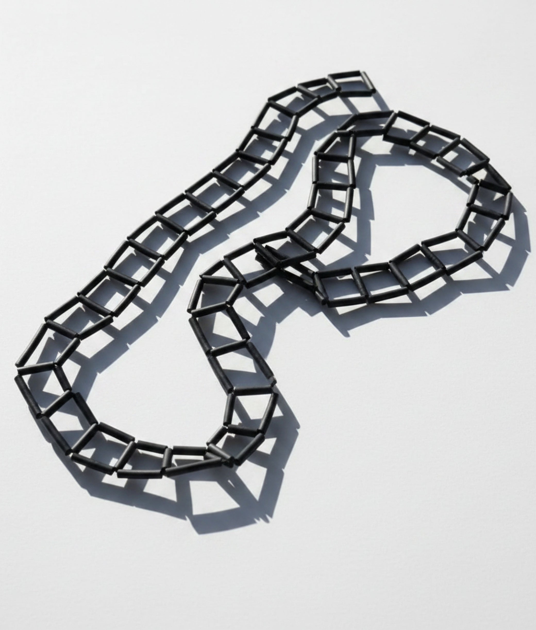 CLIP Black Necklace