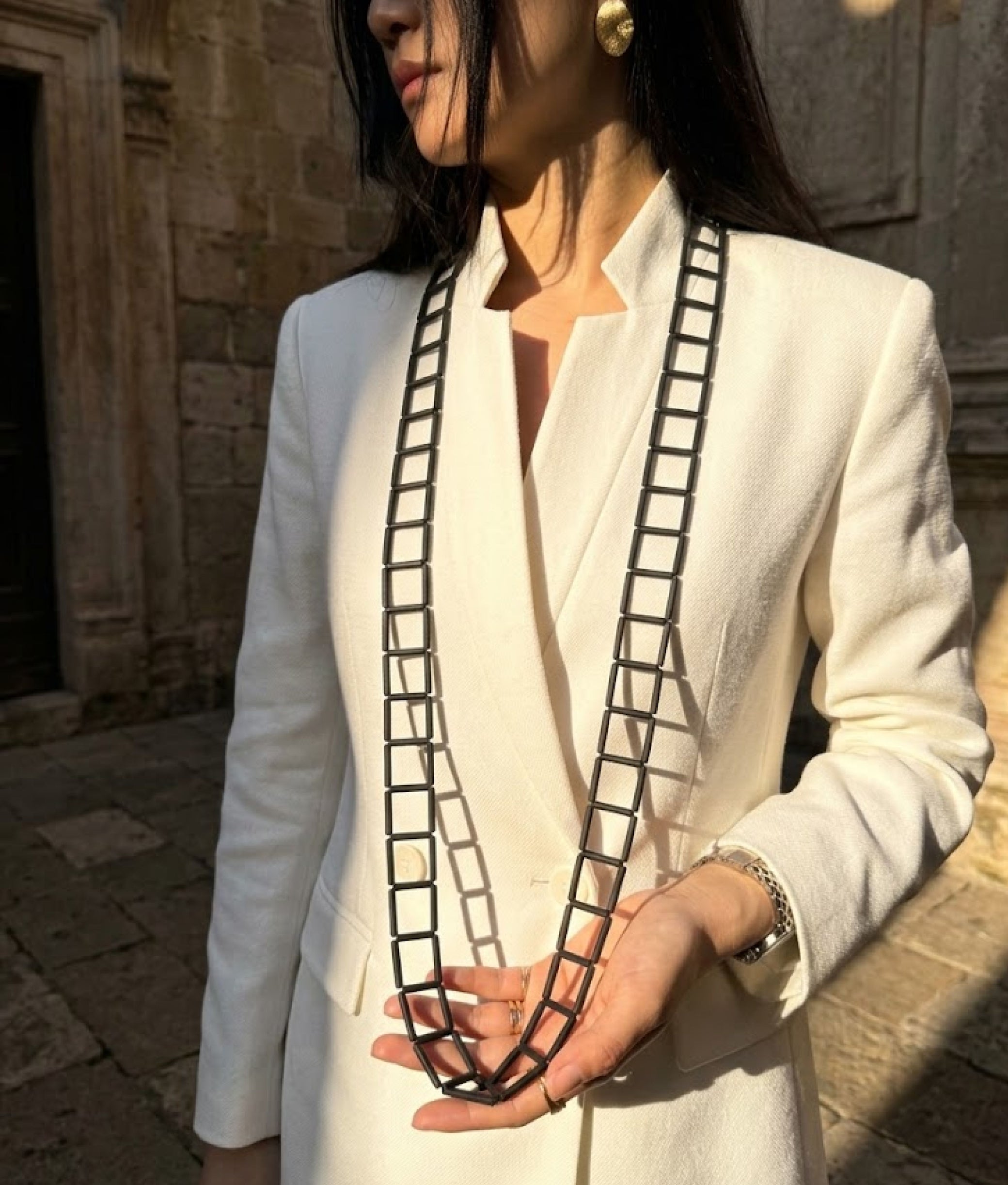 CLIP Black Necklace