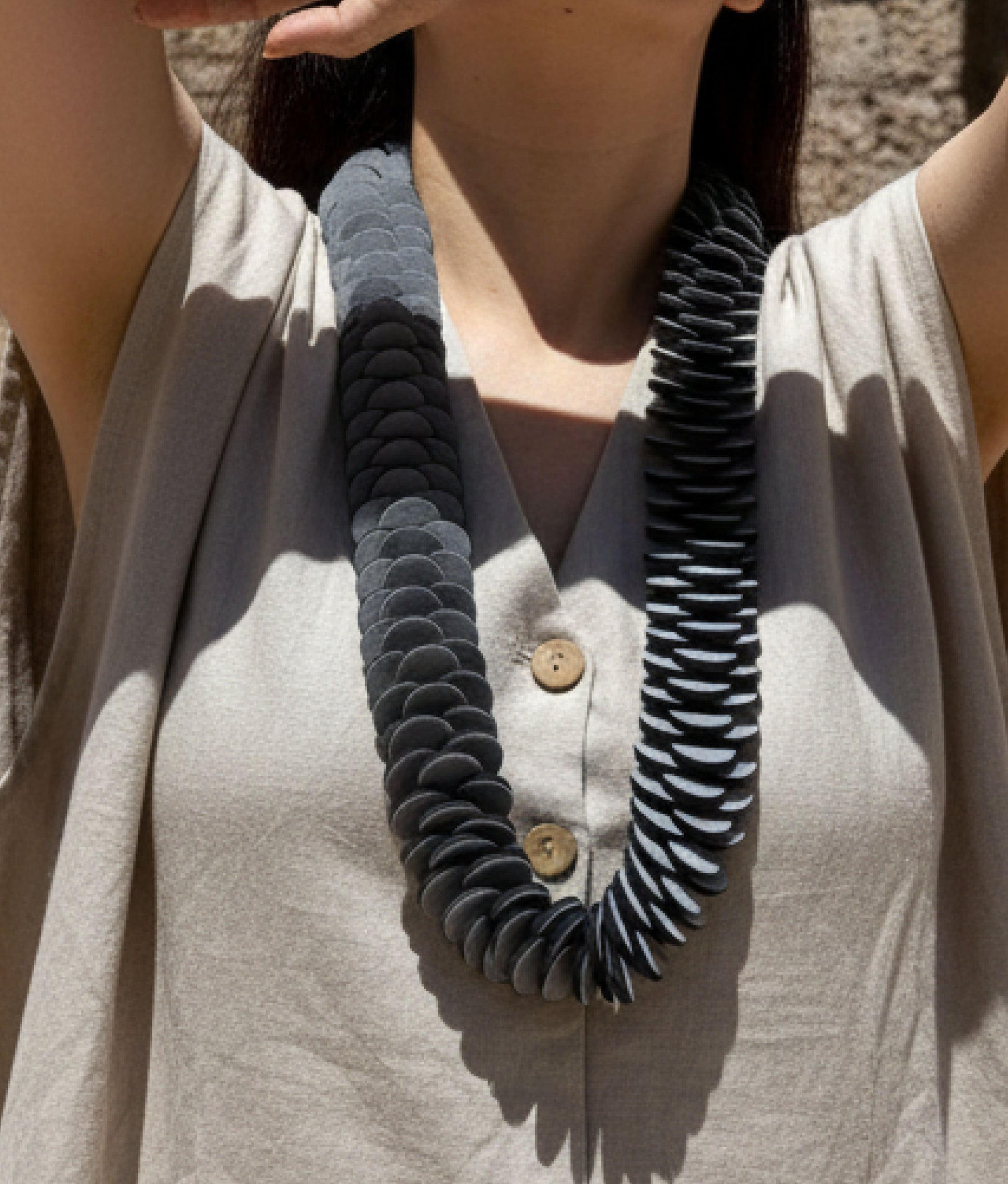 COCO MINI Light Grey Black Necklace