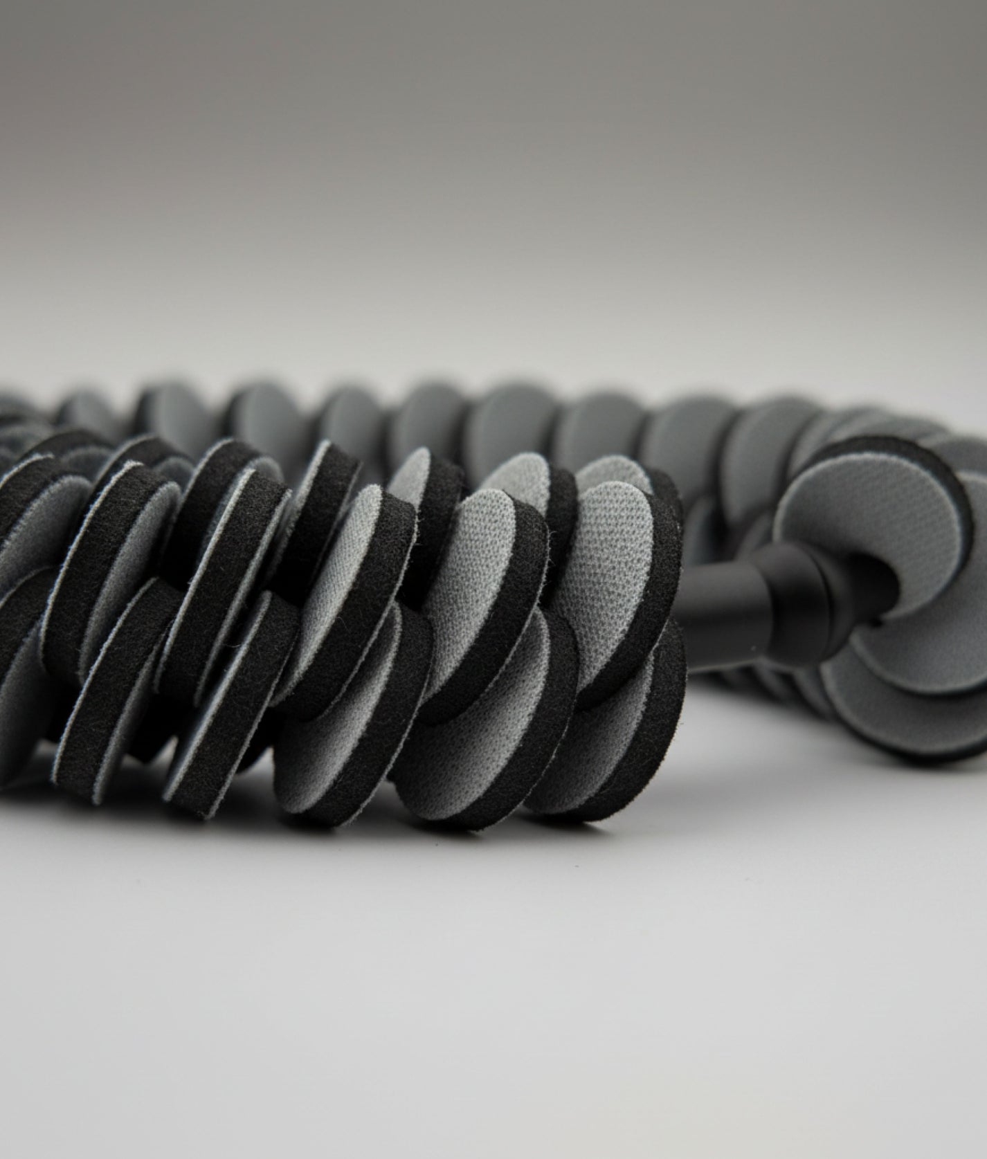 COCO MINI Light Grey Black Necklace