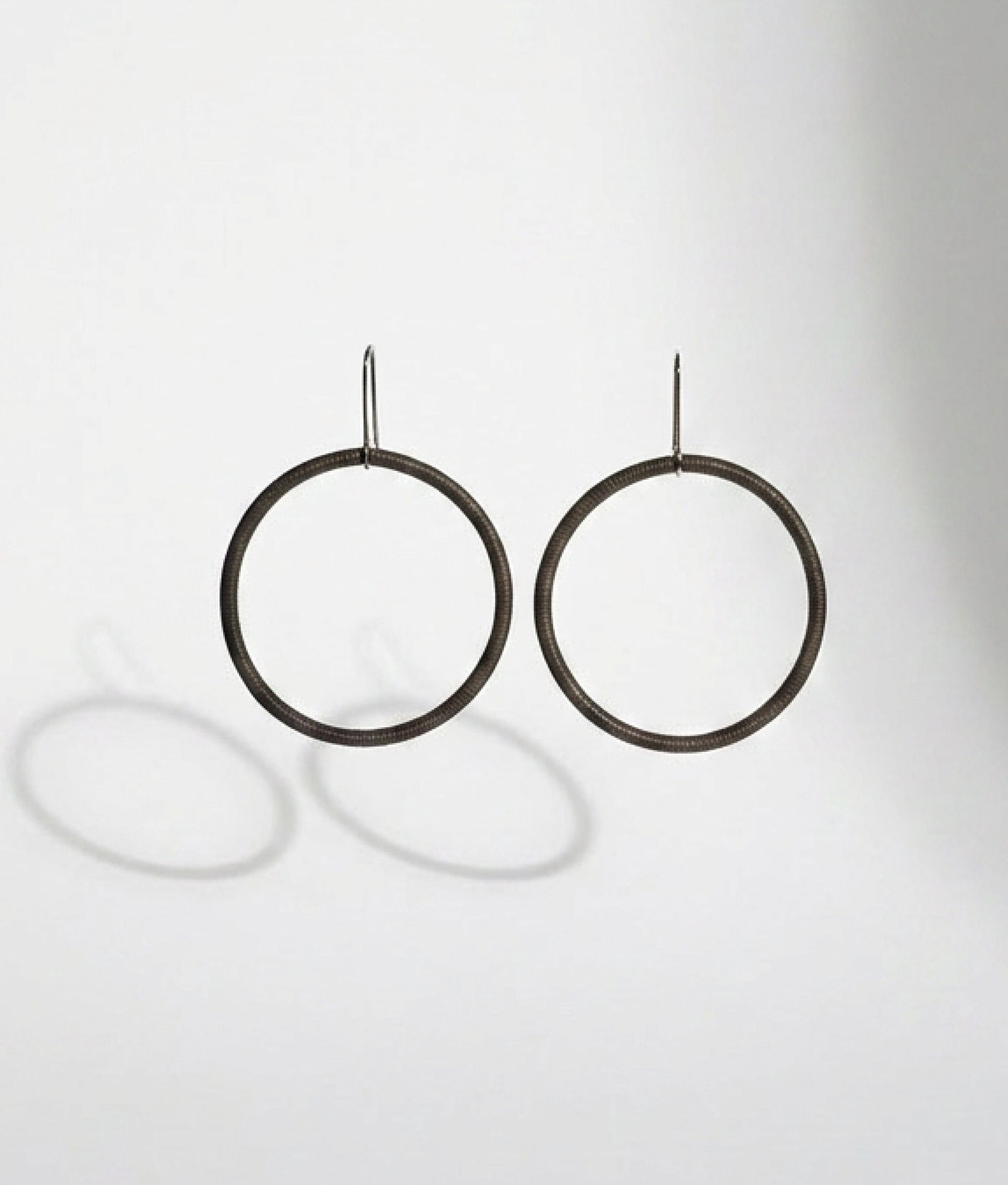 Oh Bronze Boucles d'oreilles Creole Earrings