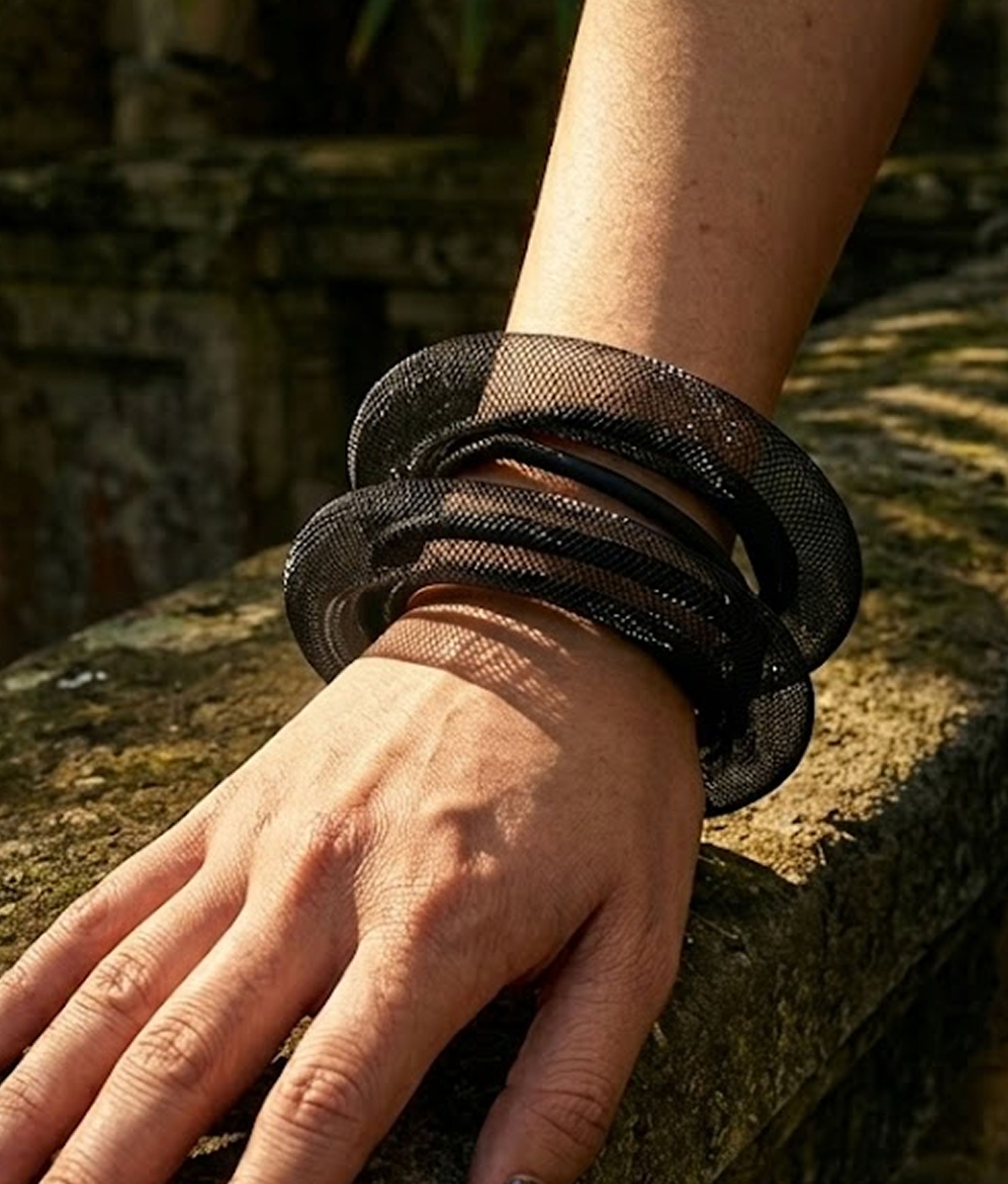 CRINO Black Bracelet
