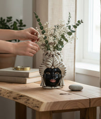 Brown Vase Moro Lady Small