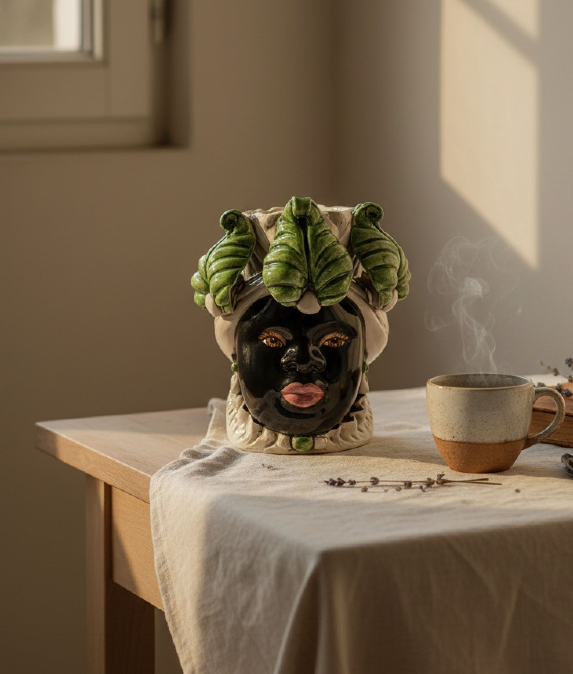 Green Vase Moro Lady Small
