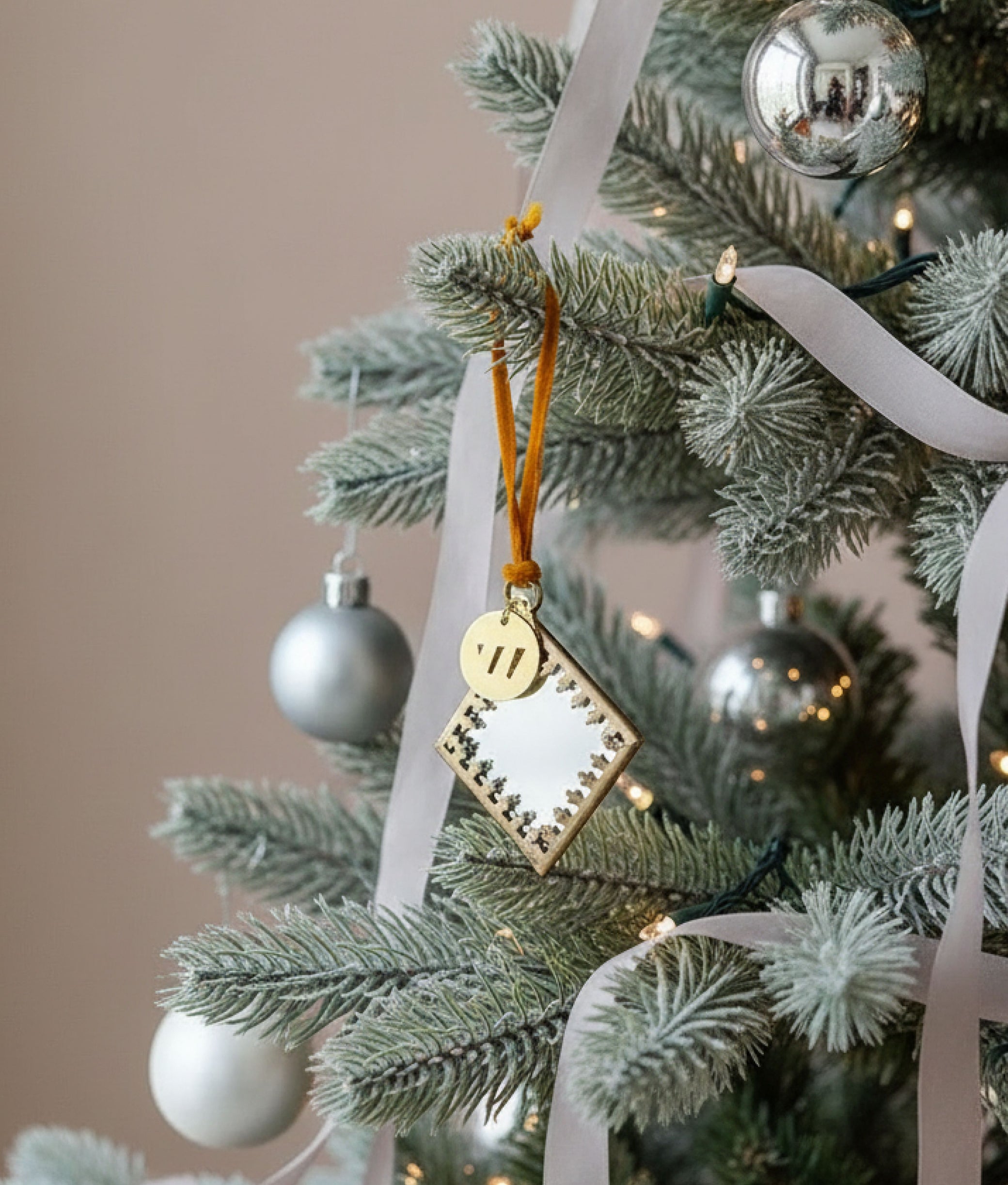Diamond Mirror Ornament