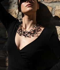DIAMONDS GLASS Black Necklace