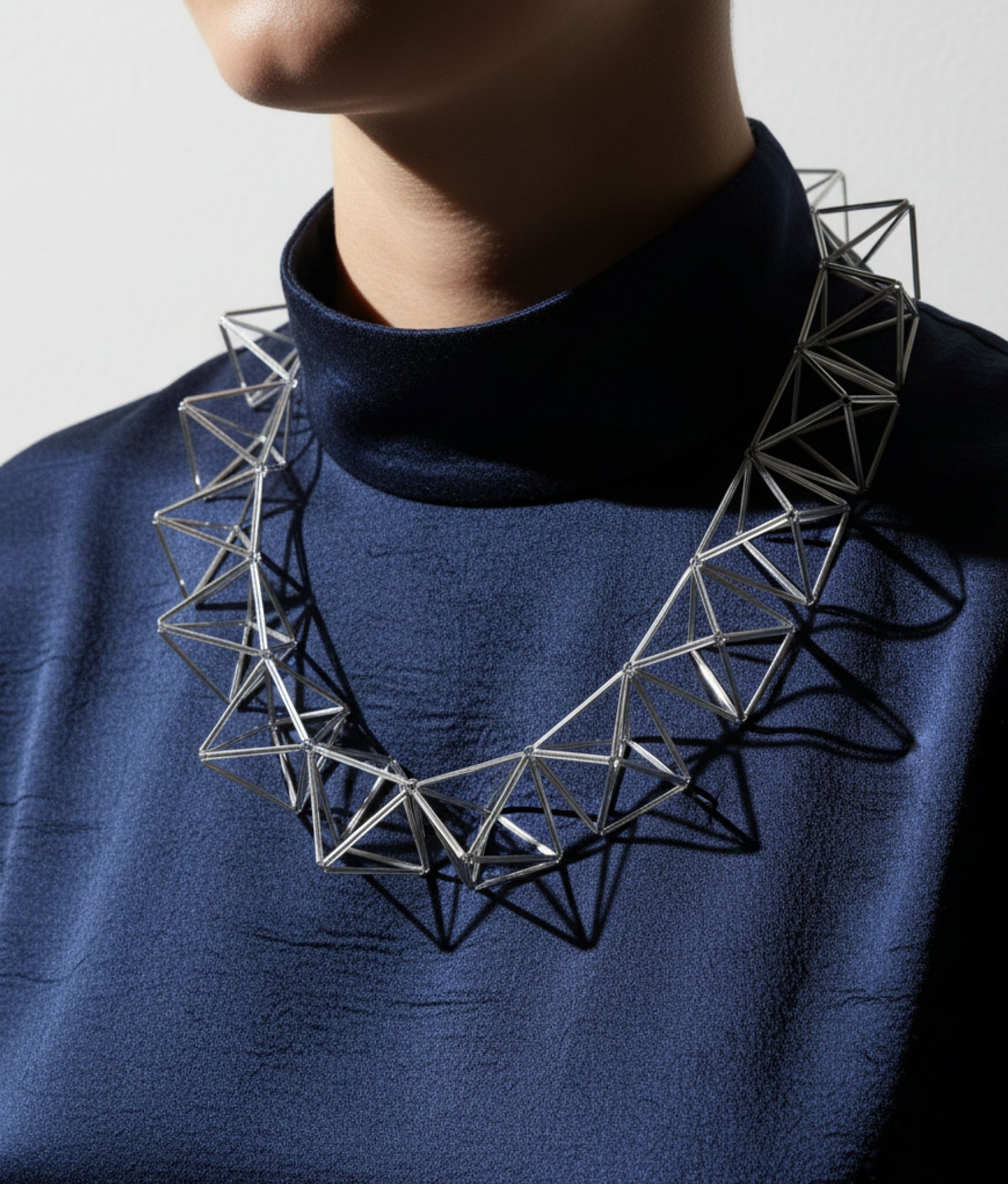 DIAMONDS GLASS Transparent Necklace