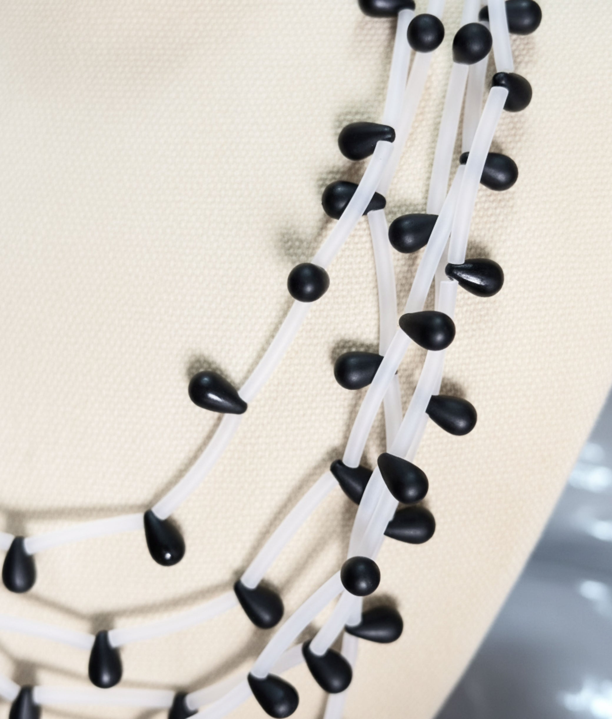DROPS PVC Black Opaline Necklace