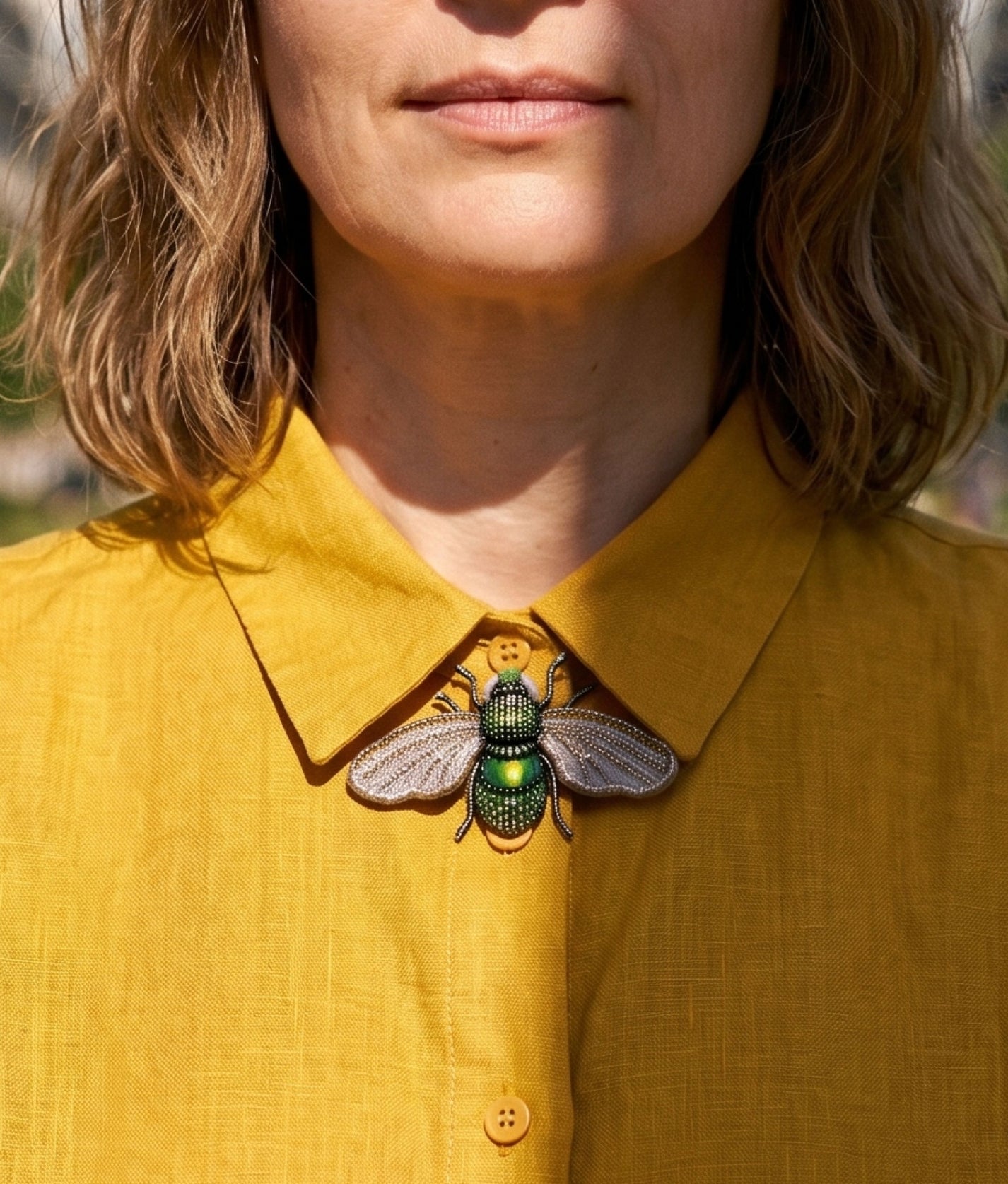 Field Bee Brooch Pin