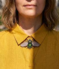 Field Bee Brooch Pin