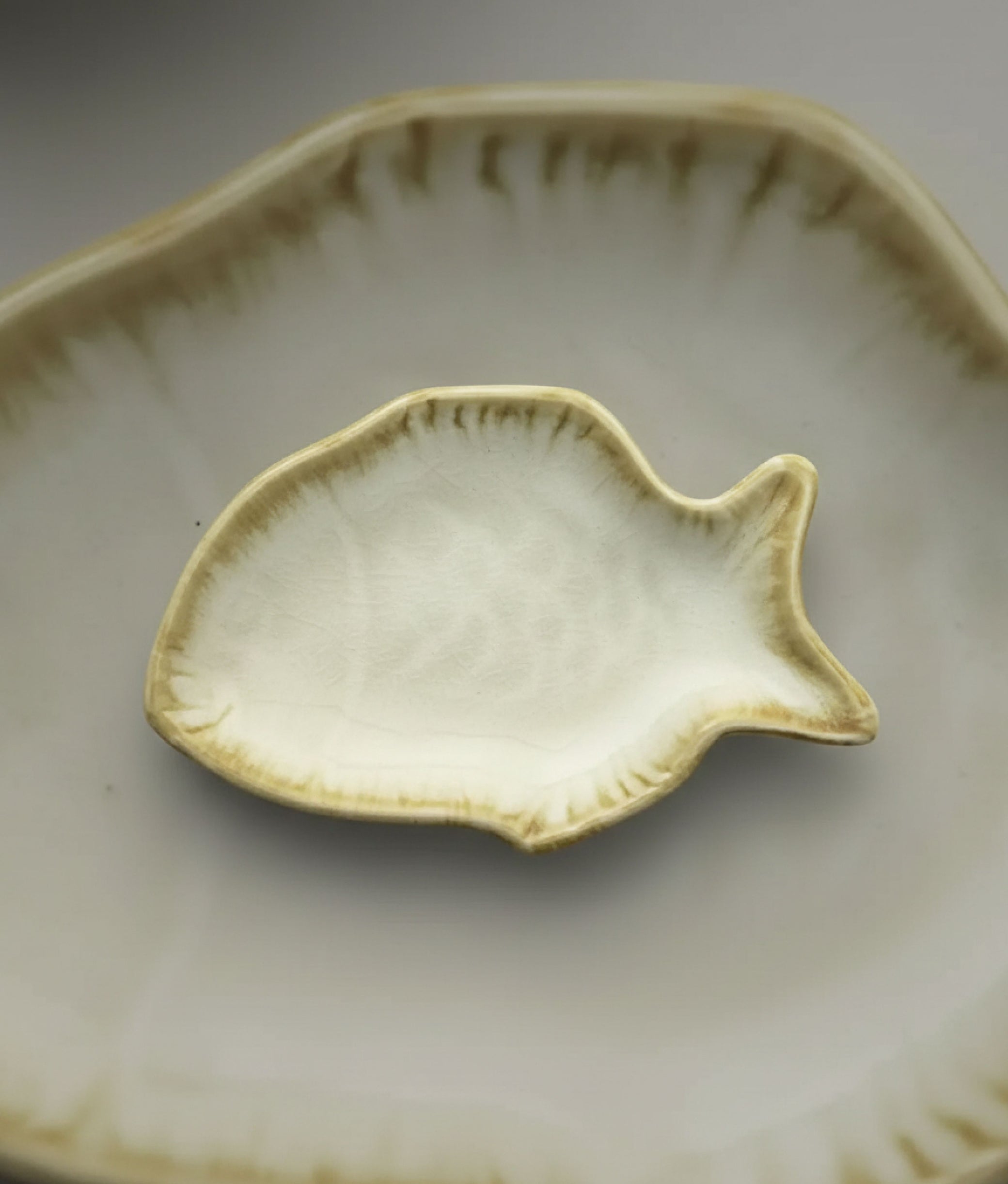 Off White Stoneware Fish Tray