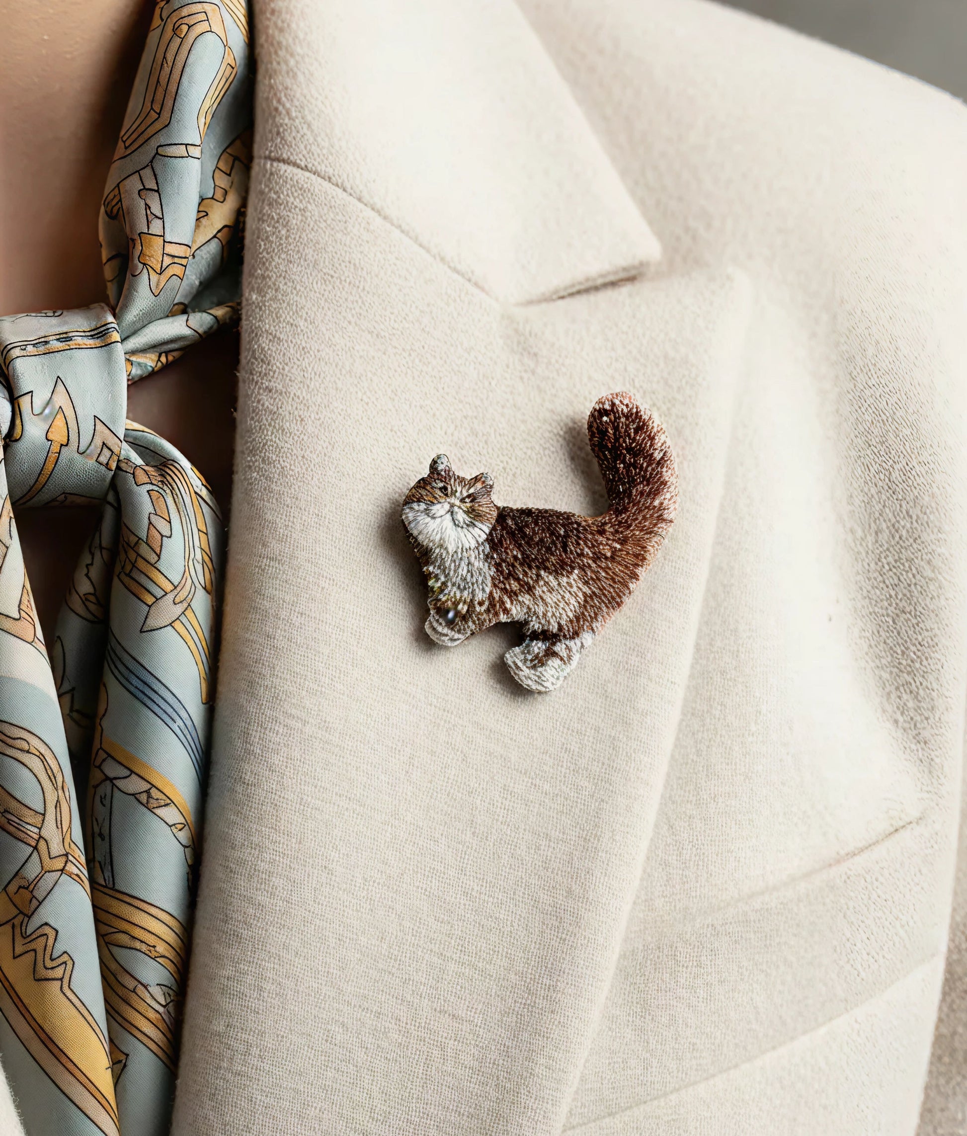 Fluffy Cat Trovelore Brooch