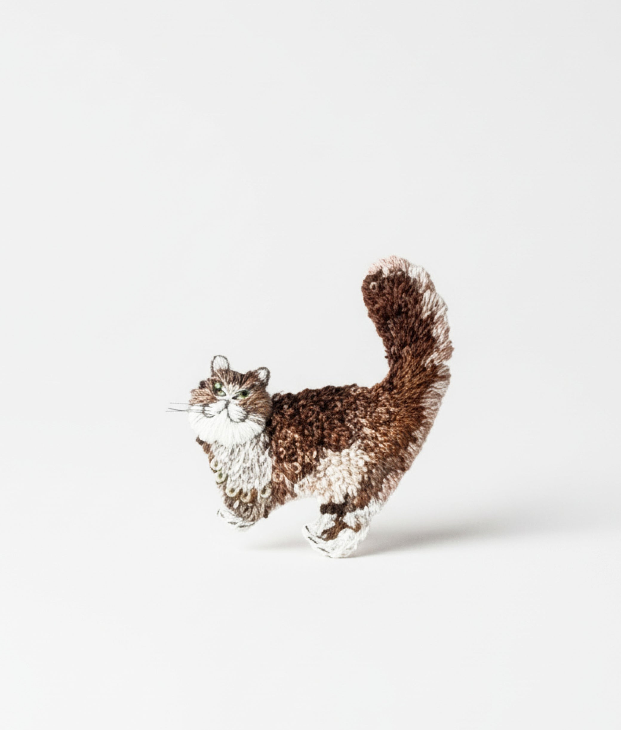 Fluffy Cat Trovelore Brooch