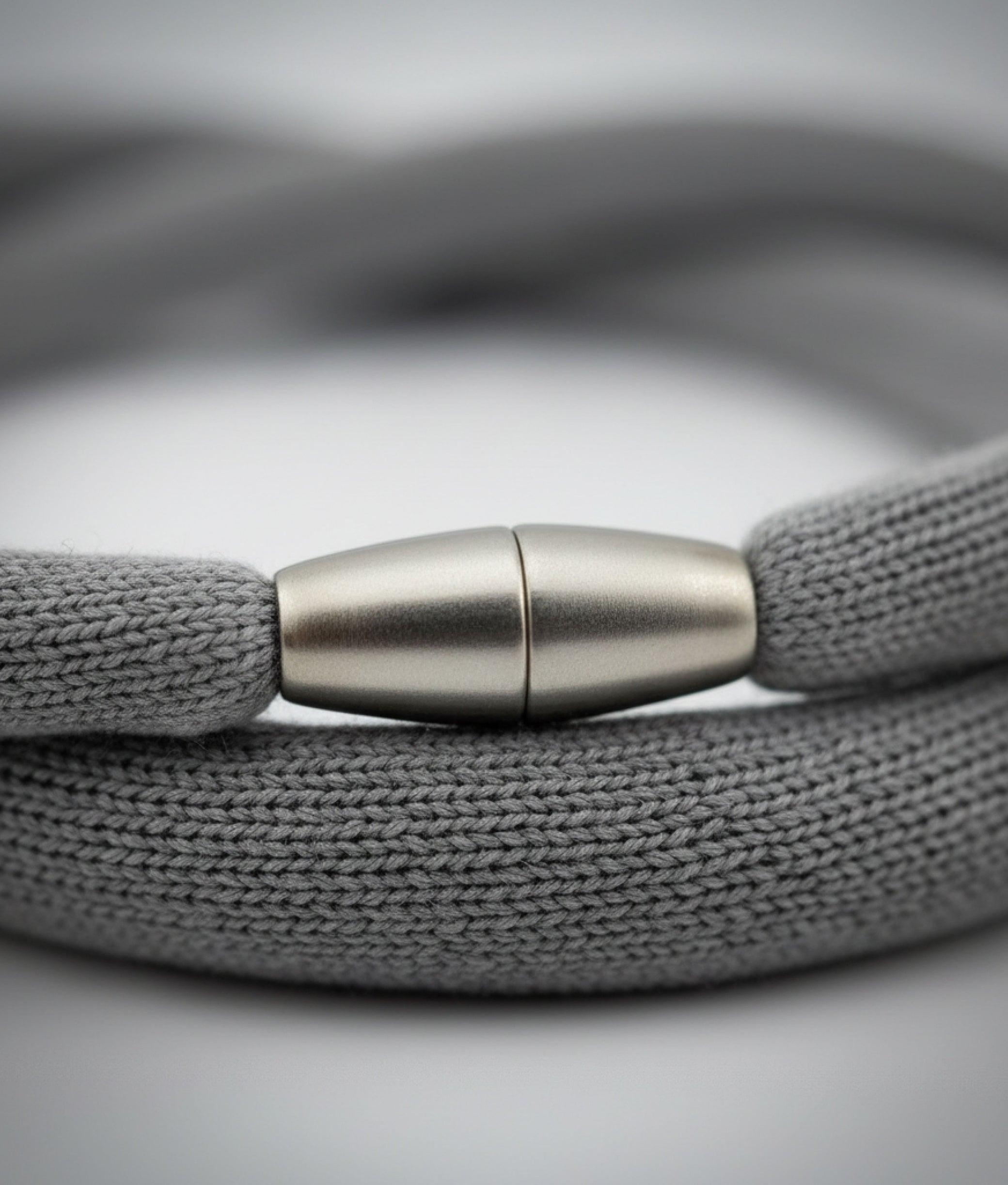 GAU SOFT Smoke Grey Necklace