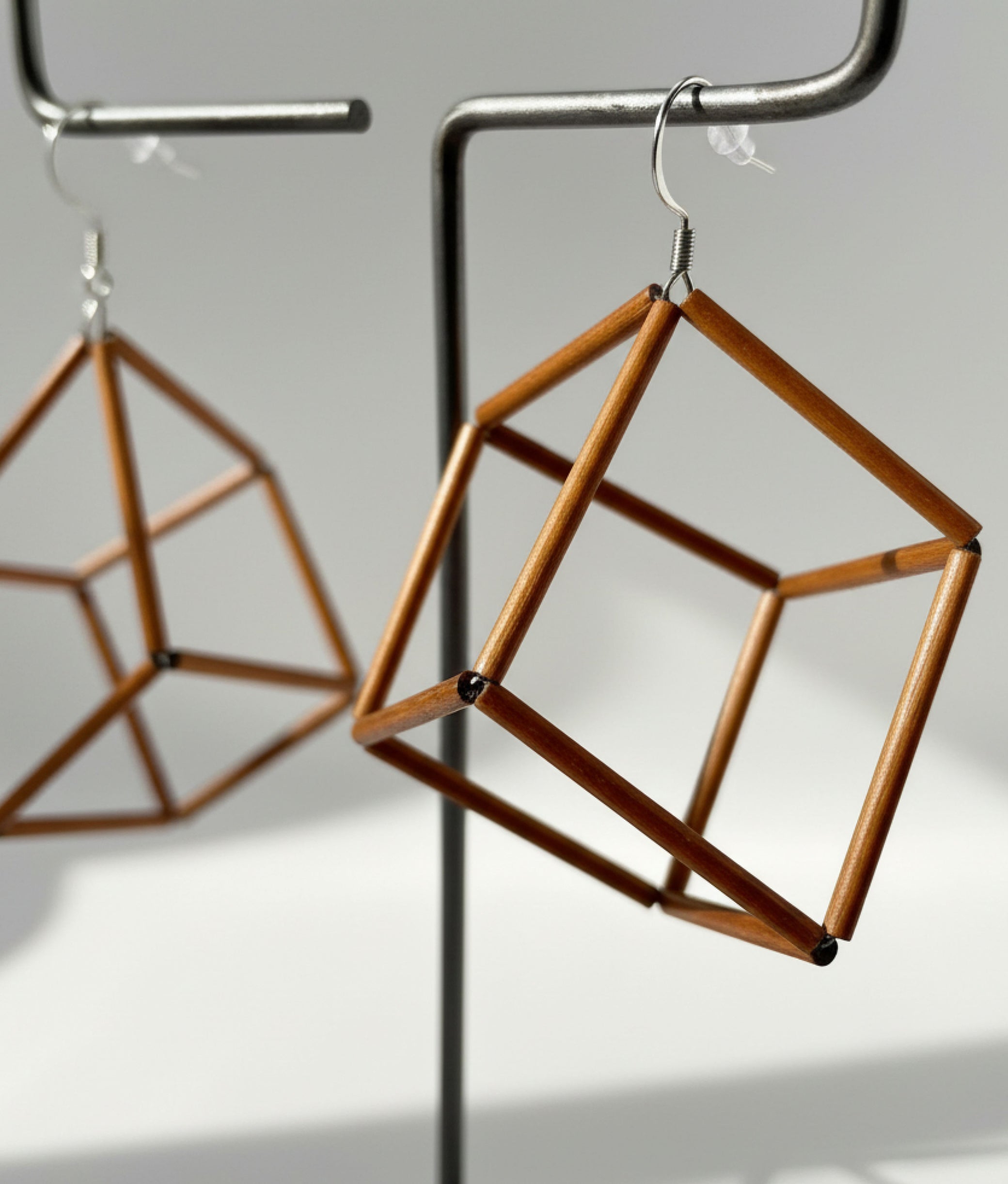 GEOMETRIA VETRO CUBO 3 Bronze Earrings