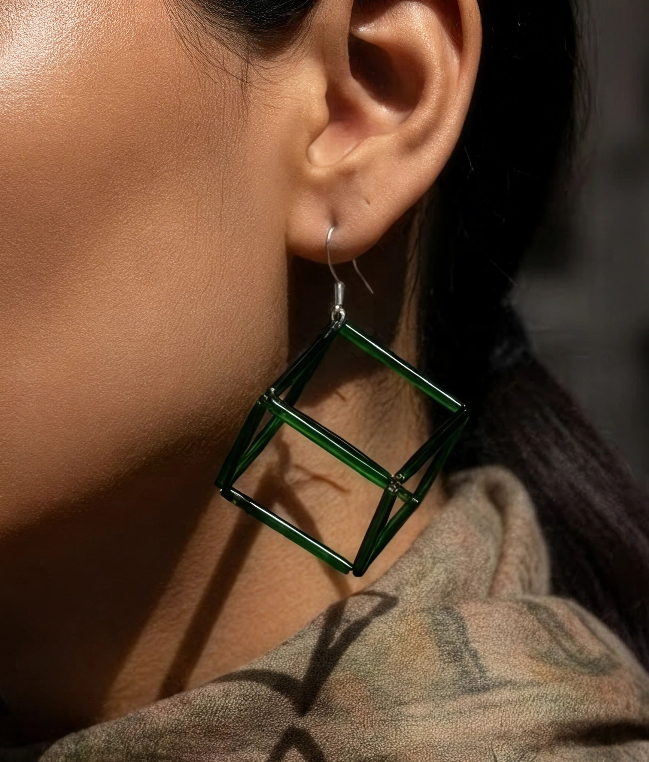 GEOMETRIA VETRO CUBO 3 Emerald Earrings