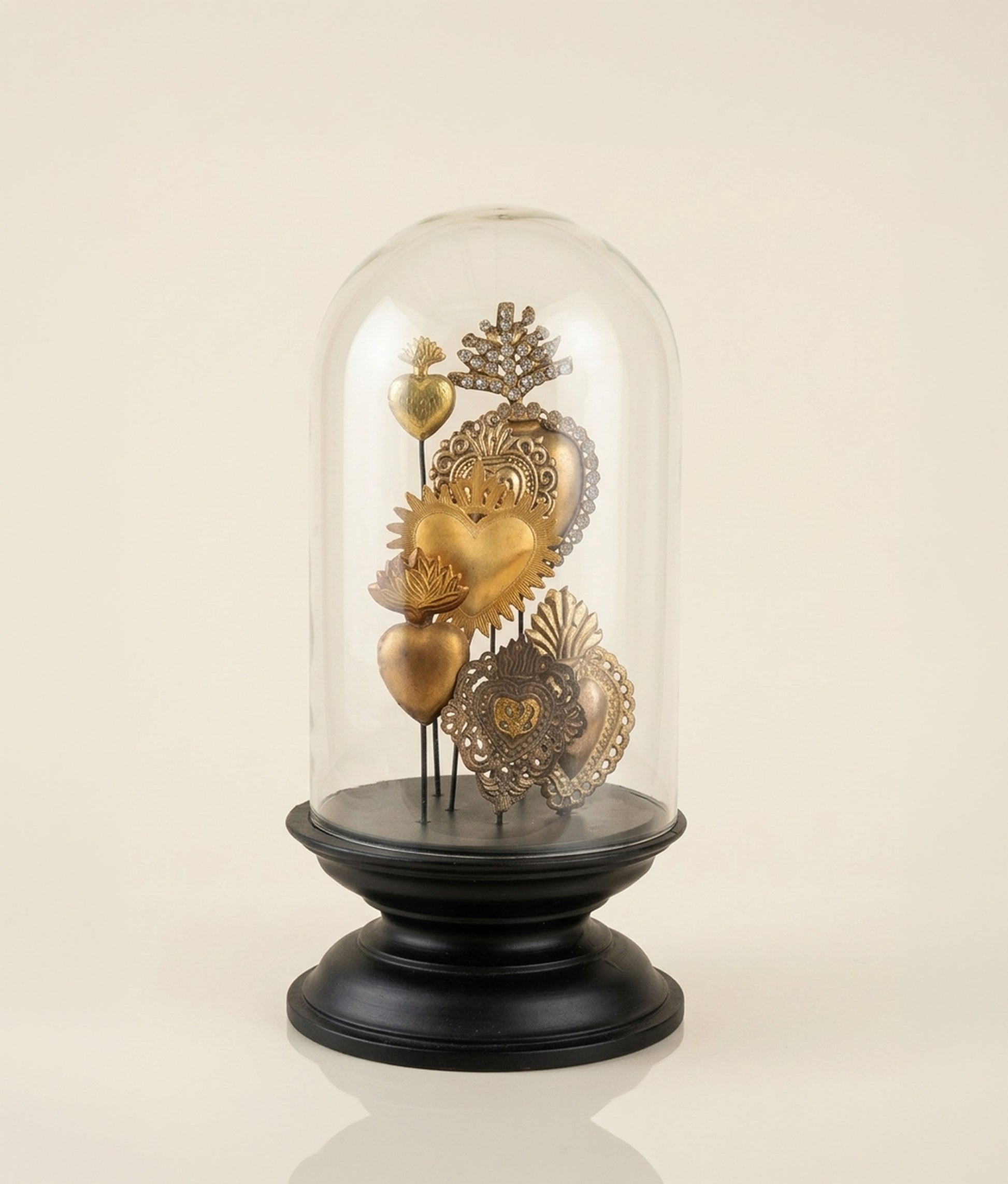 Glass Round Dome w/ Ex-Voto Heart