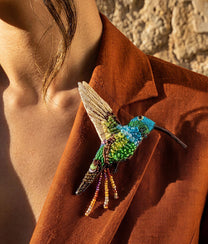 Emerald Chin Hummingbird Brooch