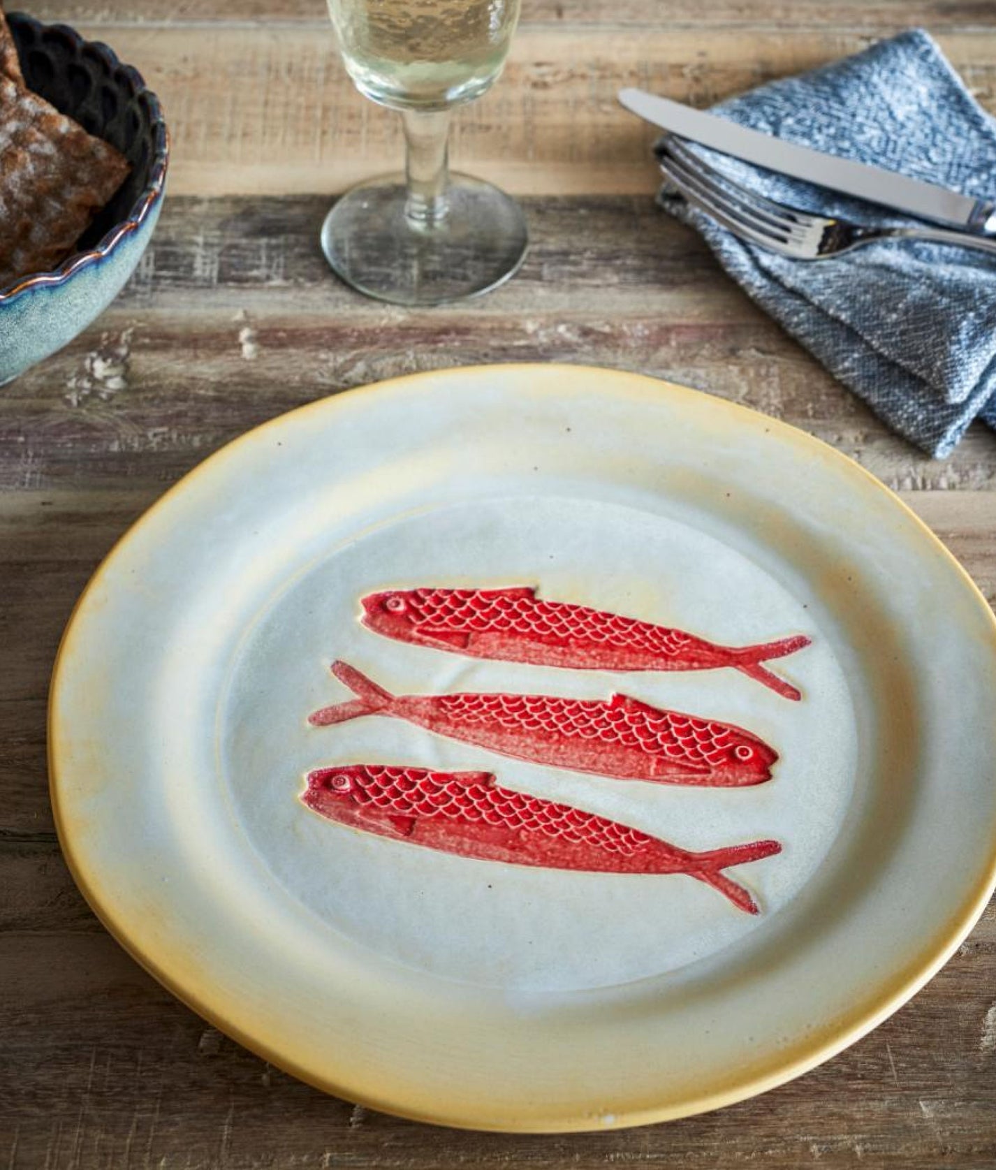 Red Fish Hadden Plate Stoneware
