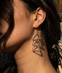 INTERLOCK GLASS Transparent Earrings