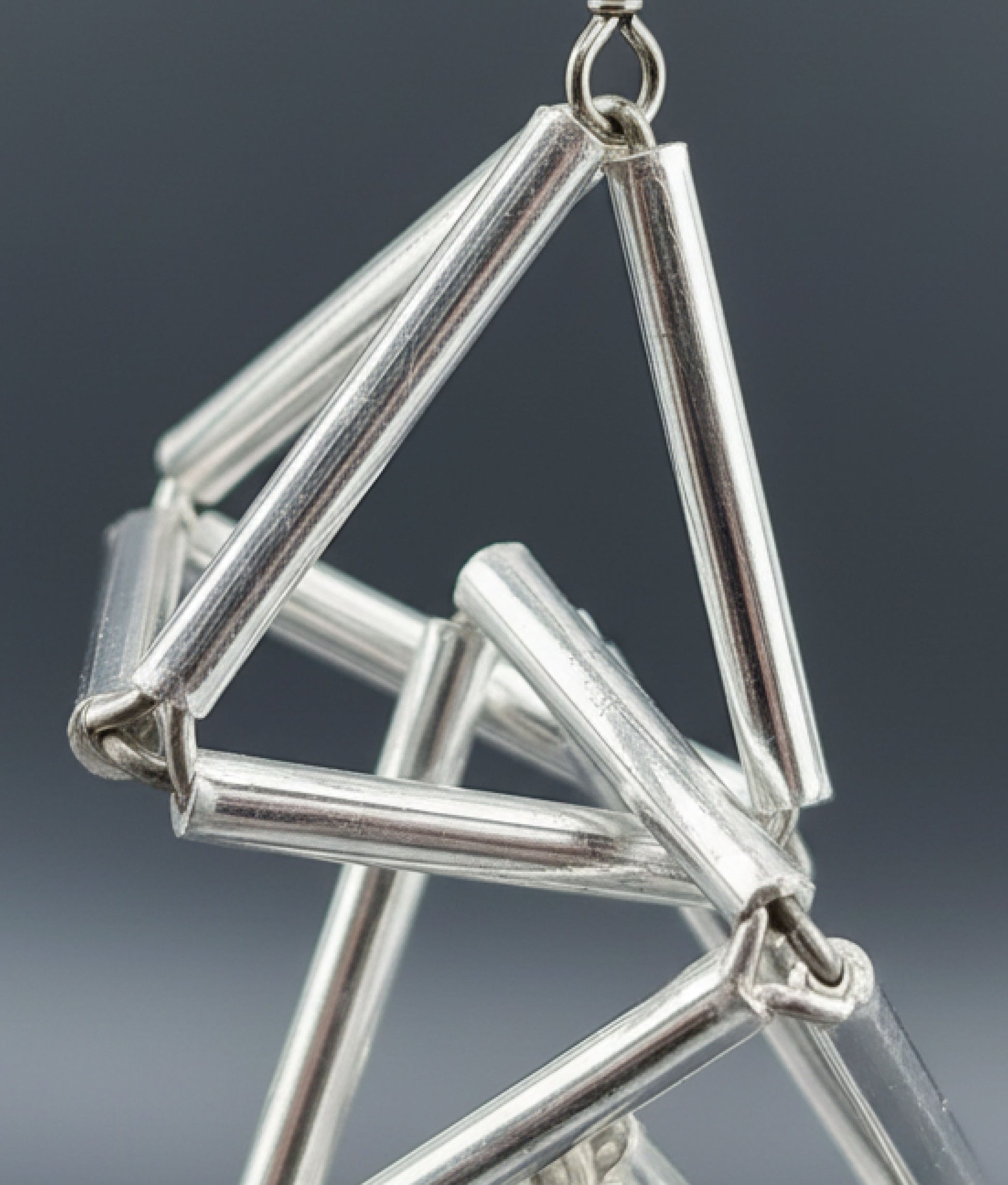 INTERLOCK GLASS Transparent Earrings