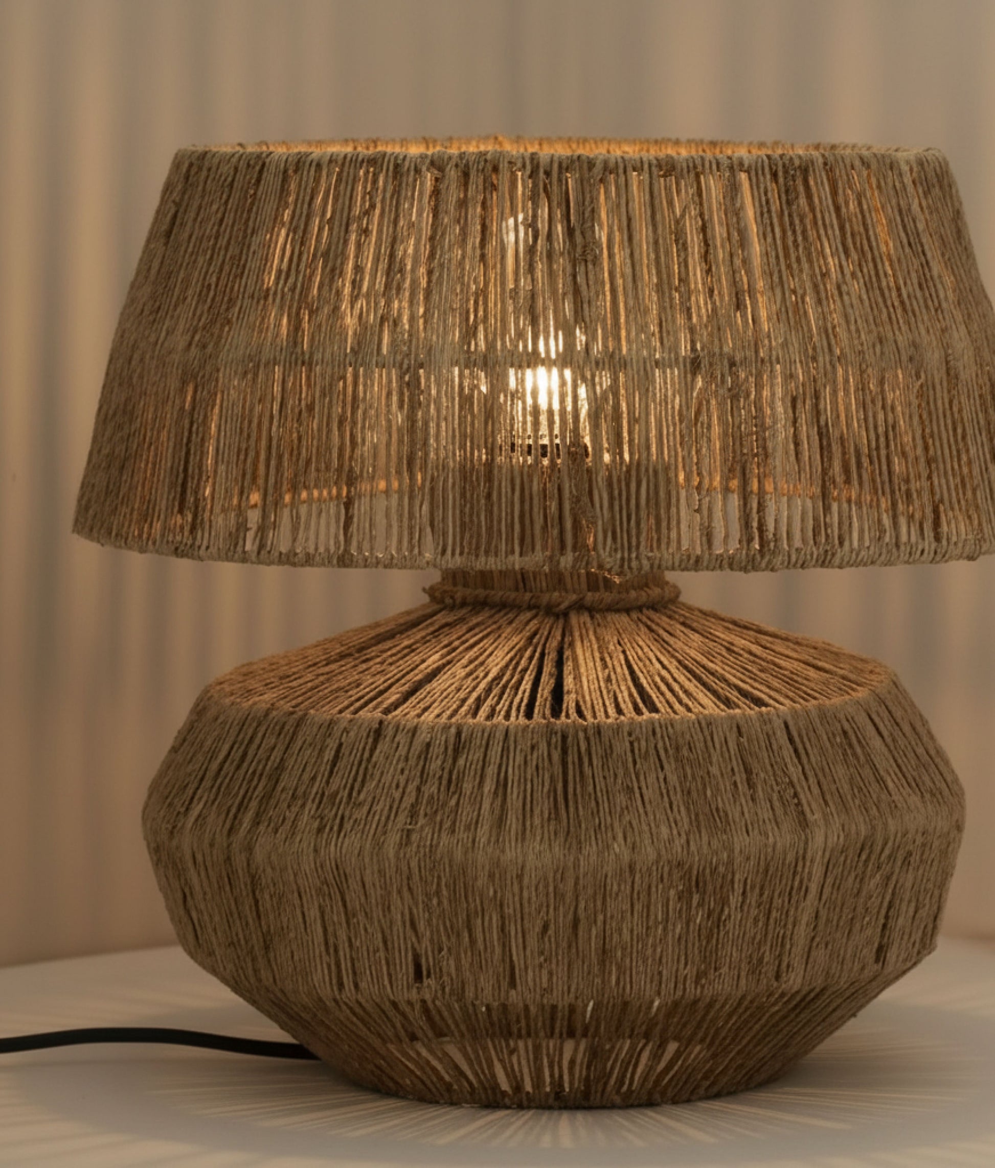 Natural Jute Table Lamp