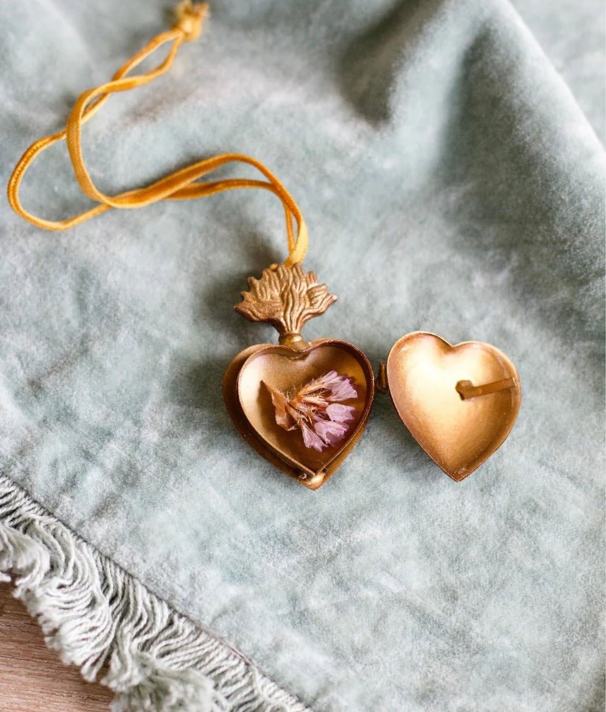 Mini Sacred Heart Ornament