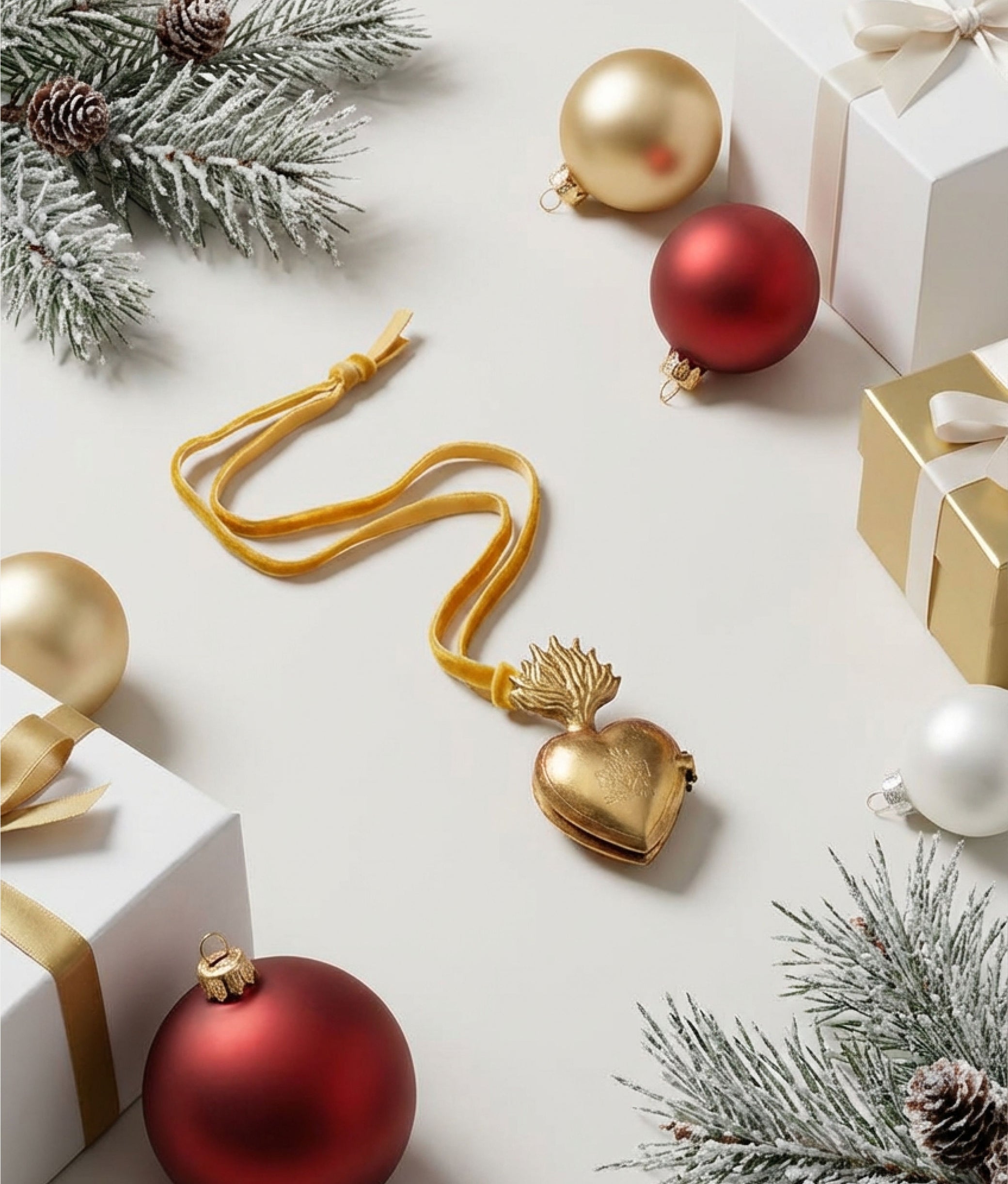 Mini Sacred Heart Ornament