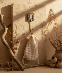 Squared Mirror Hook