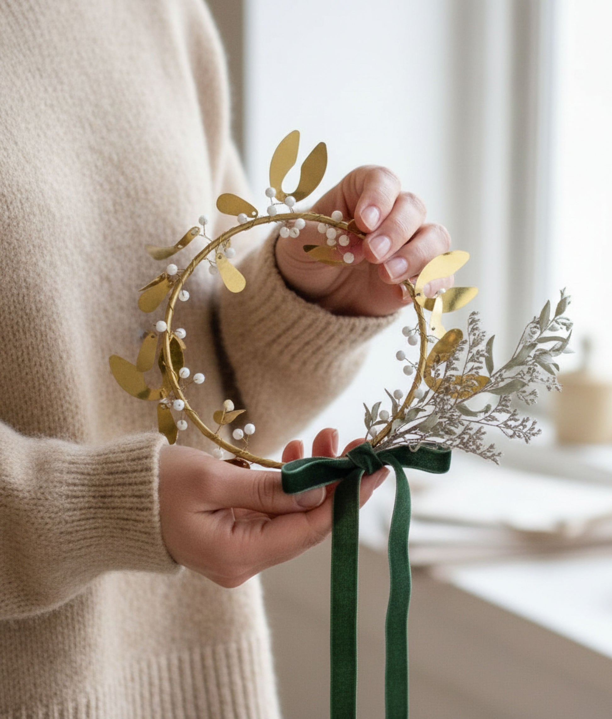 Mistletoe Brass Wreath