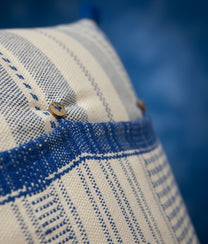 Nila Injiri Cushion M