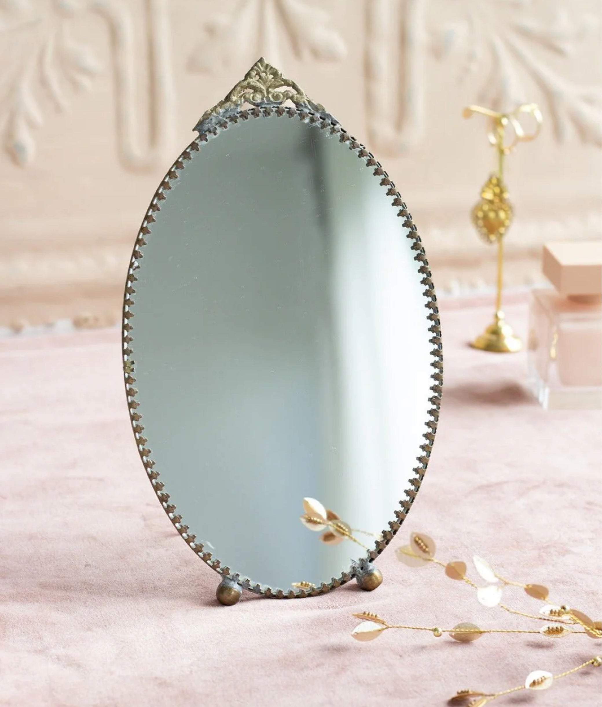 Oval Mirror