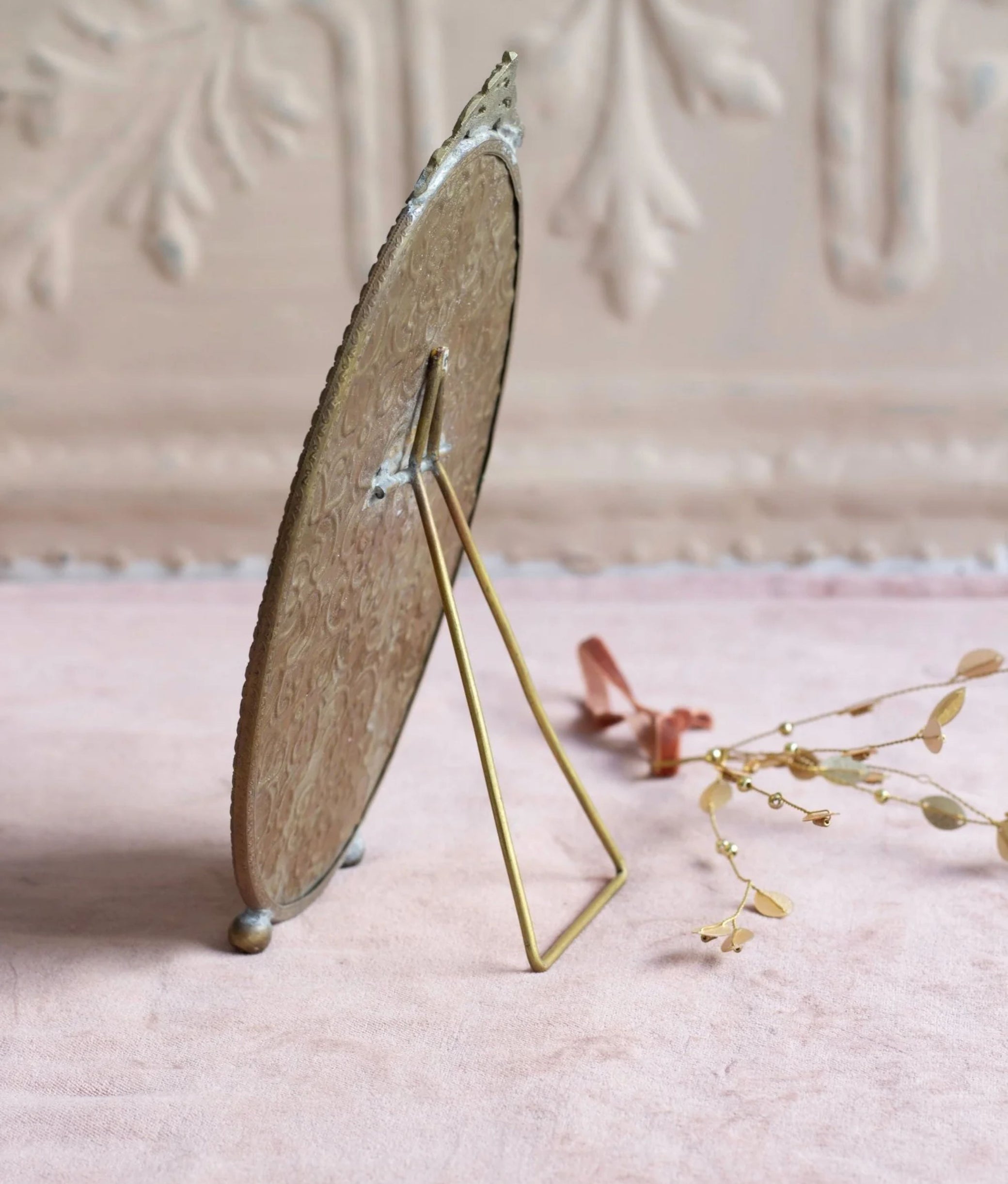 Oval Mirror